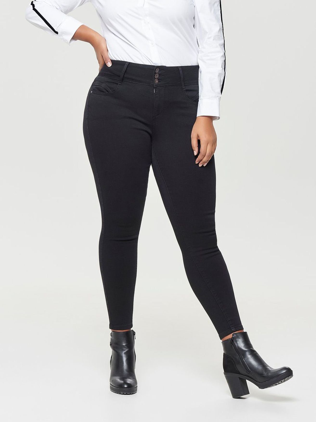ONLY CARMAKOMA Skinny-fit-Jeans »Damen Skinny Jeans High Waist Denim Große  Größen Plus Size Übergröße« (1-tlg) 3914 in Schwarz