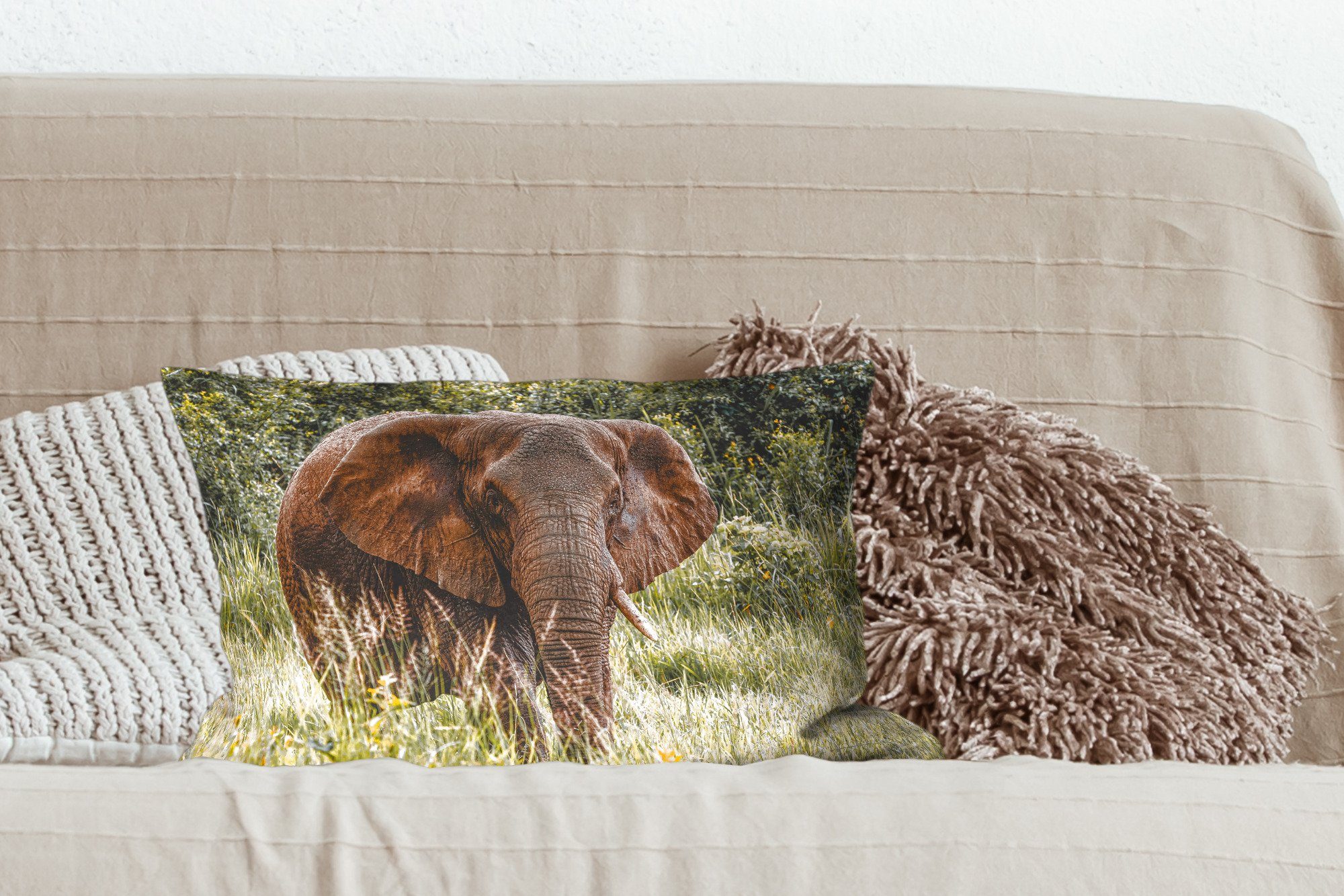 - - Schlafzimmer MuchoWow Gras, mit Füllung, Natur Dekokissen Wohzimmer Elefant Dekoration, Zierkissen, Dekokissen