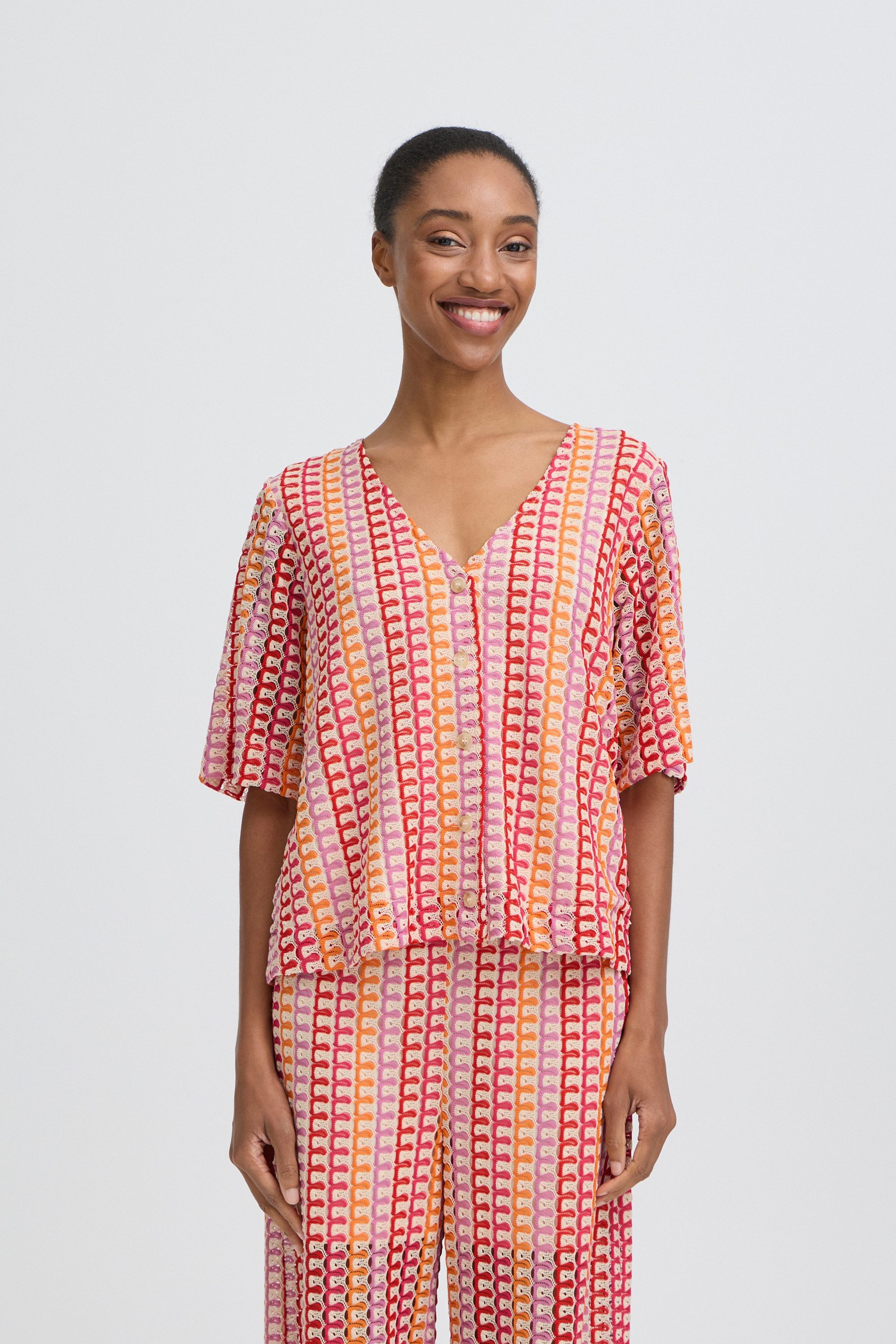 b.young Kurzarmbluse Kurzarm-Bluse BYPRISCA