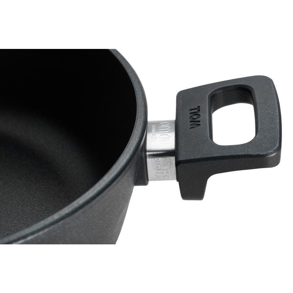 WOLL Kasserolle Nowo Titanium Guss-Bräter, 32cm, Aluminiumguss, Induktionsgeeignet