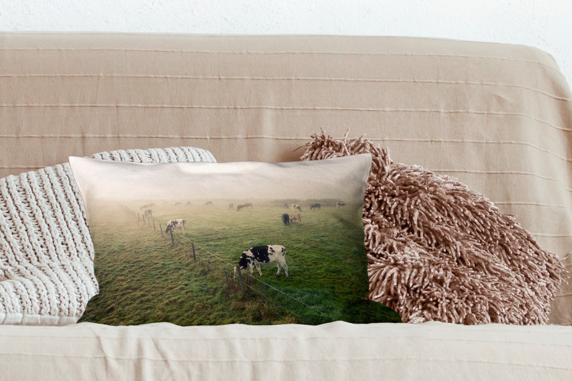 Schlafzimmer Kühe Dekoration, Nebel mit Wohzimmer Zierkissen, Friesland, - Dekokissen - MuchoWow Dekokissen Füllung,