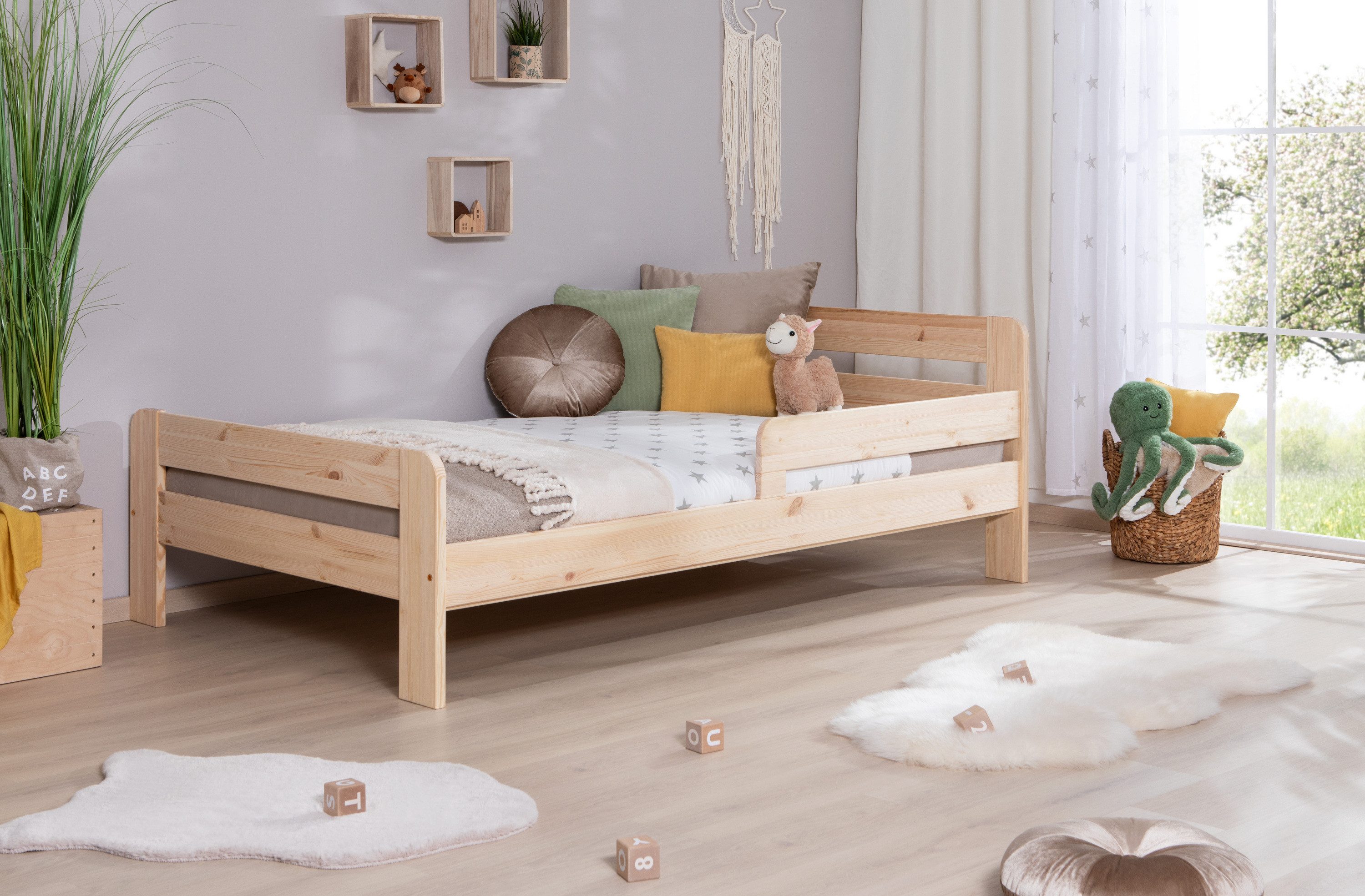 Ticaa Bettgestell Jugendbett "BENNET" aus Kiefer günstig online kaufen