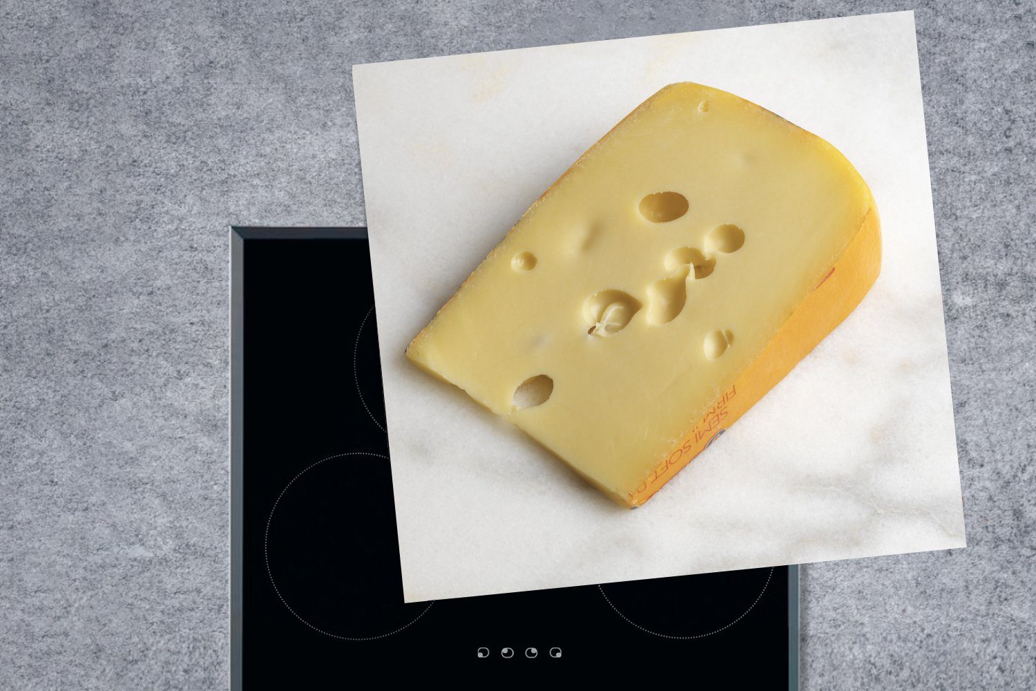 (1 tlg), Stück Vinyl, auf MuchoWow Arbeitsplatte, für Herdblende-/Abdeckplatte 78x78 Ceranfeldabdeckung, cm, Arbeitsplatte Ein Schweizer Käse küche einer