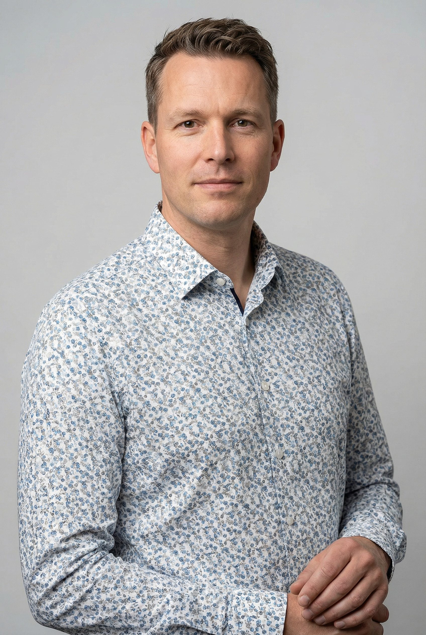 OLYMP Langarmhemd Level Five Businesshemd, body fit, Kentkragen, extra langer Arm