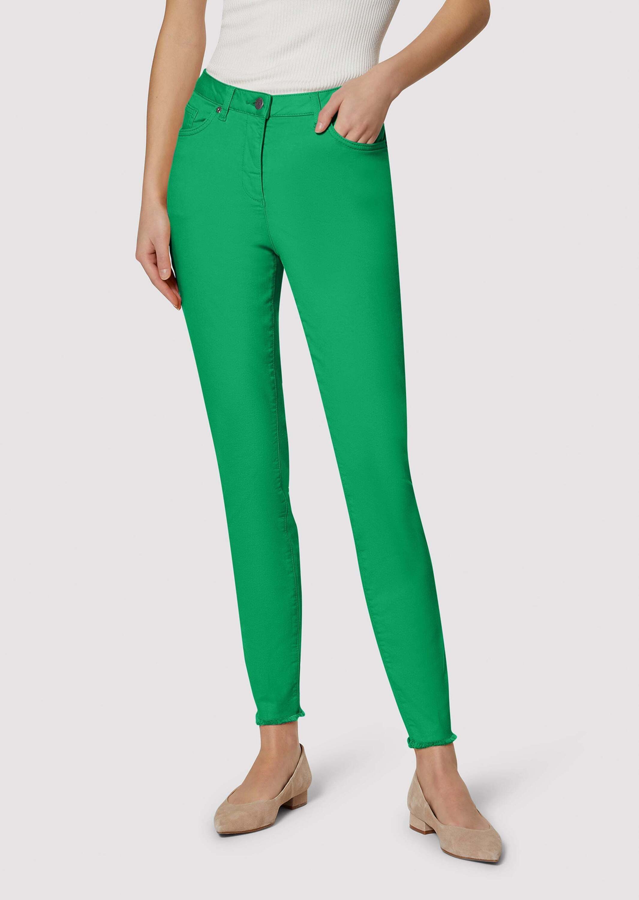Gerade Jeans Jeans mit feinem Fransensaum