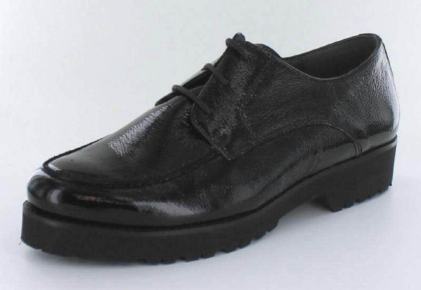 Schnürschuh