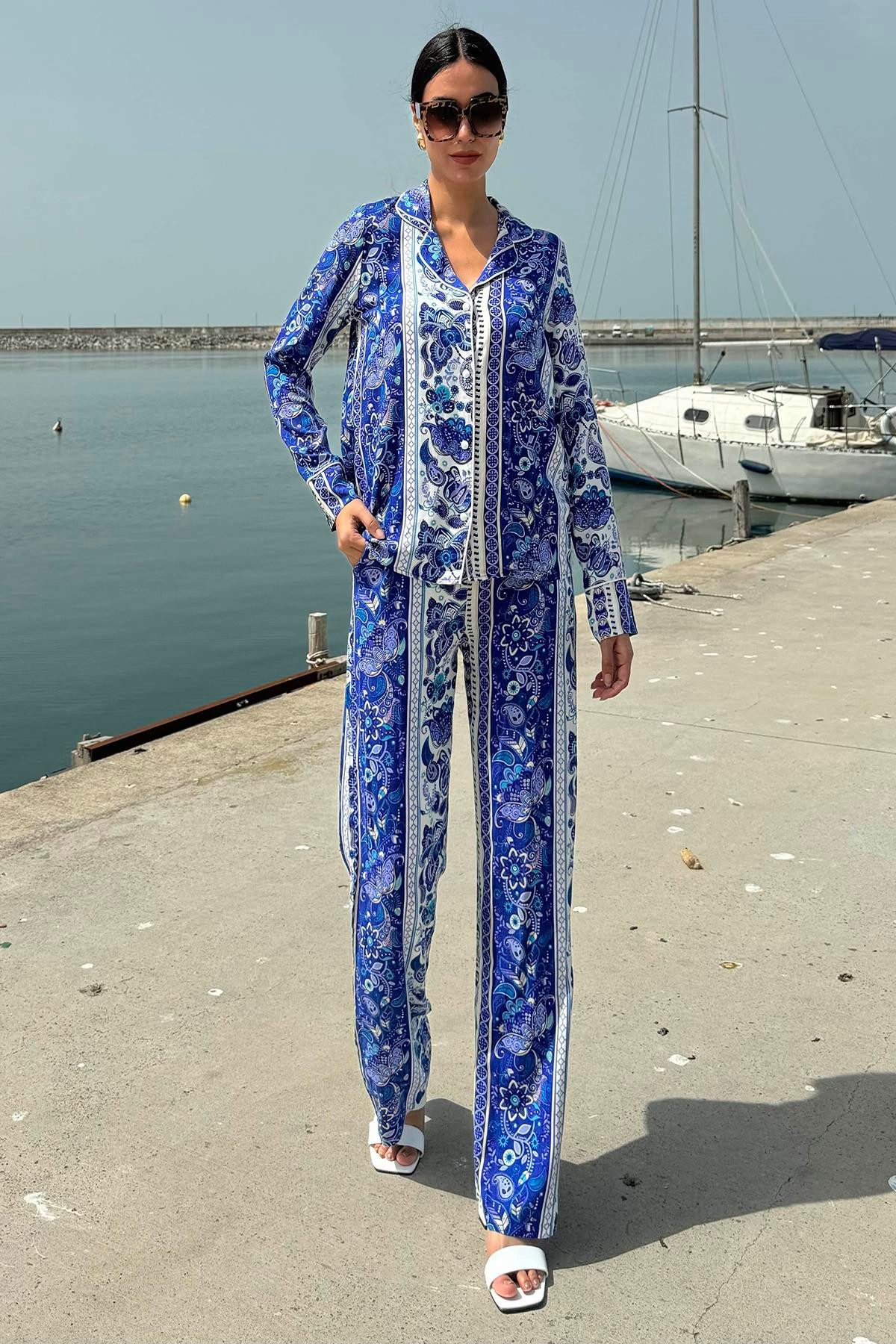 For You Moda 3-piece viscose patterned bustier trouser suit in blue