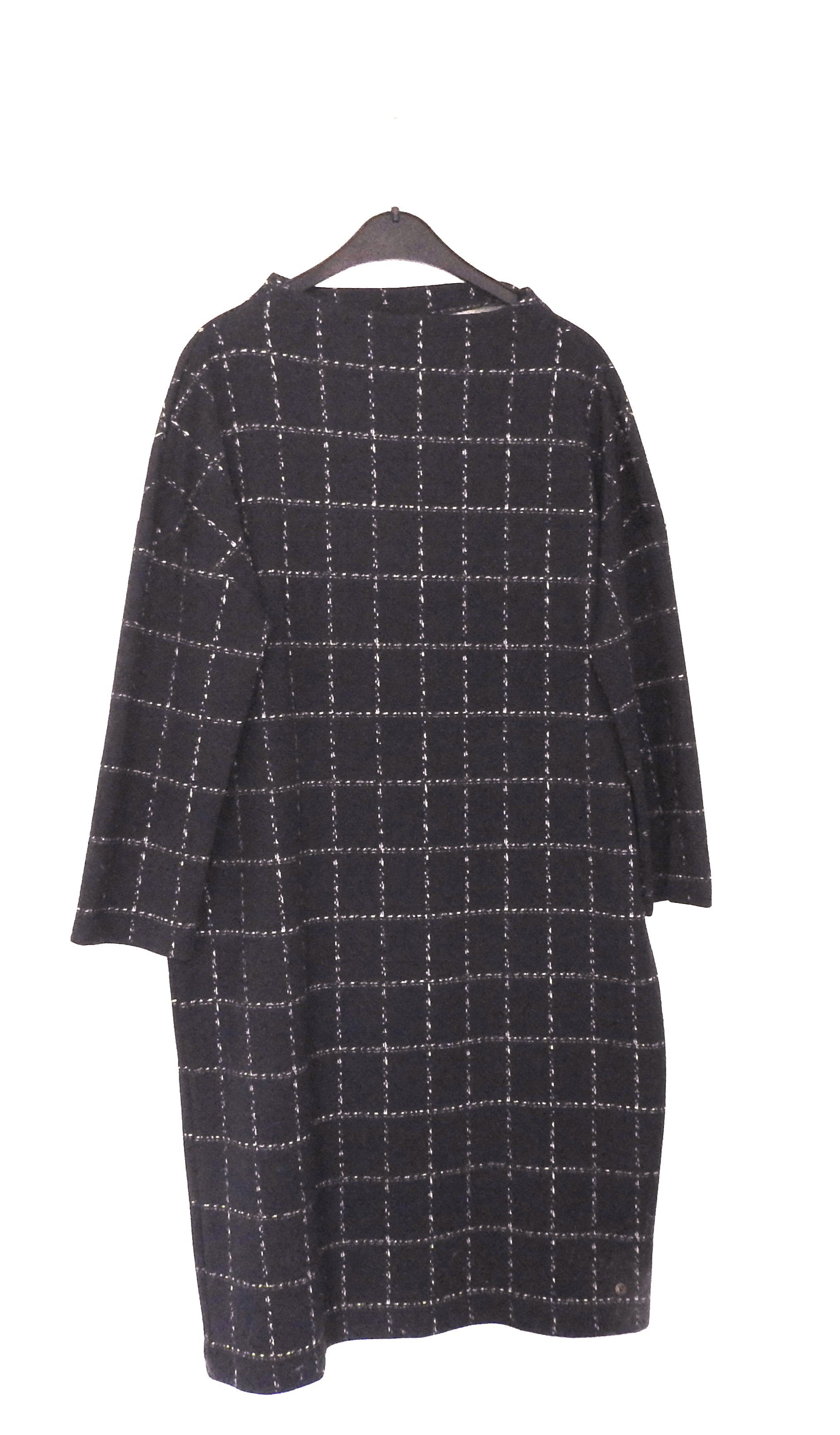 yest Maxikleid Densie Fällt großzügig aus