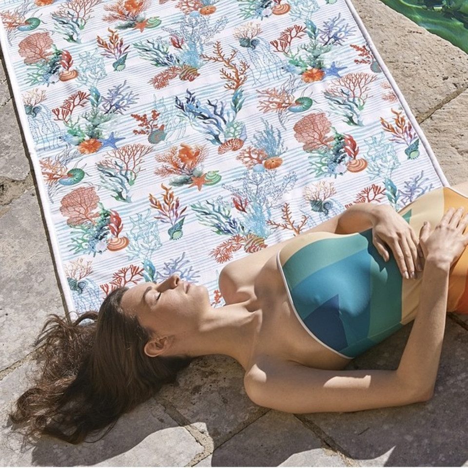 Garnier Thiebaut Strandtuch Strandtuch Algues Corail 90x160 cm, jacquard-gewebt, bedruckt (1-St), jacquard-gewebt, bedruckt