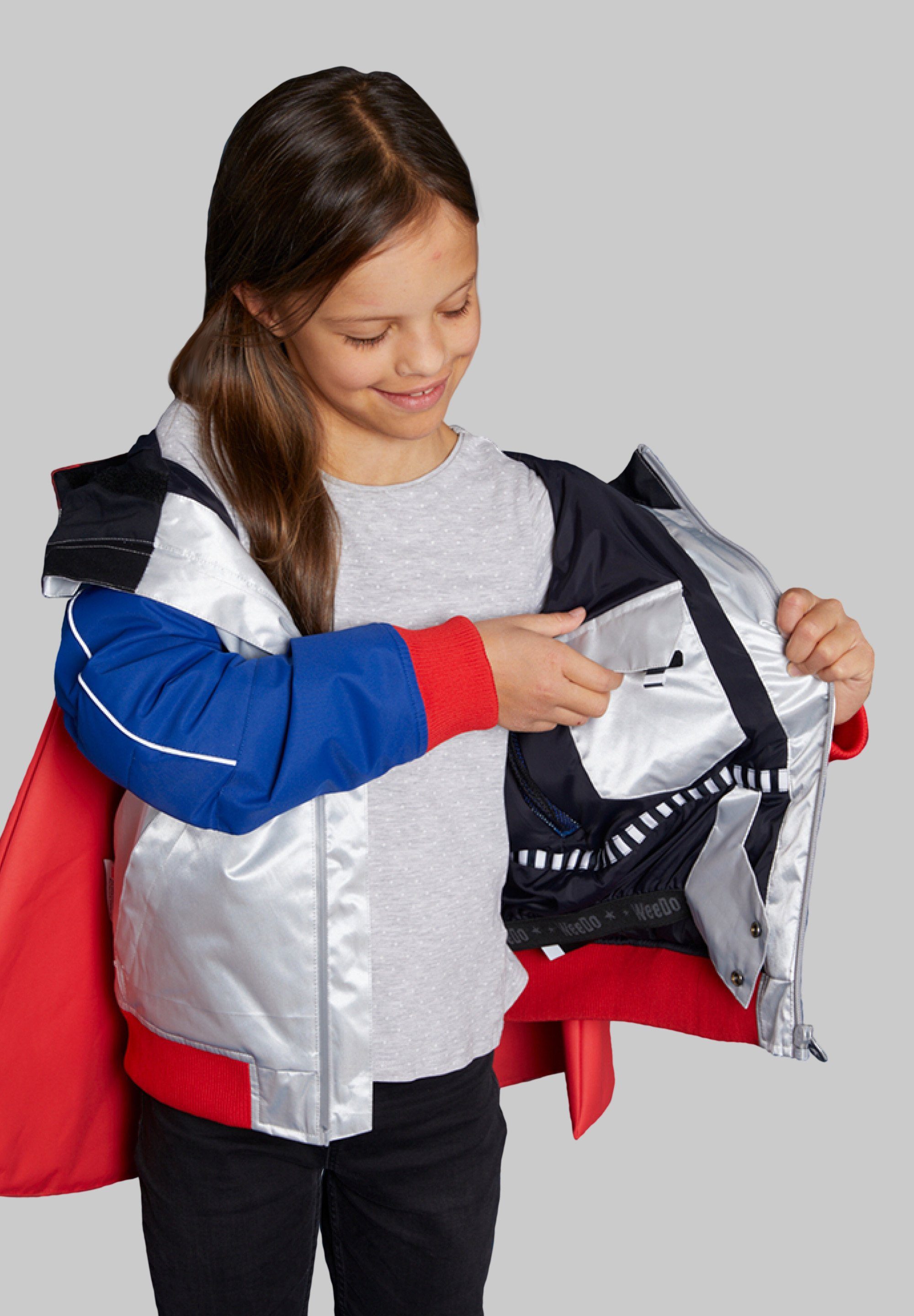 WeeDo Winterjacke POWDO Commander Atmungsaktiv, wasserdicht, helmkompatible Kapuze