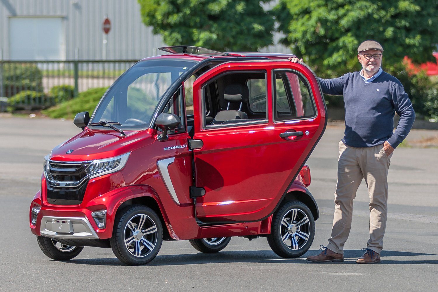 ECONELO Elektromobil NELO 4.1, rot 45 2200 km/h, mit W, Rückfahrkamera