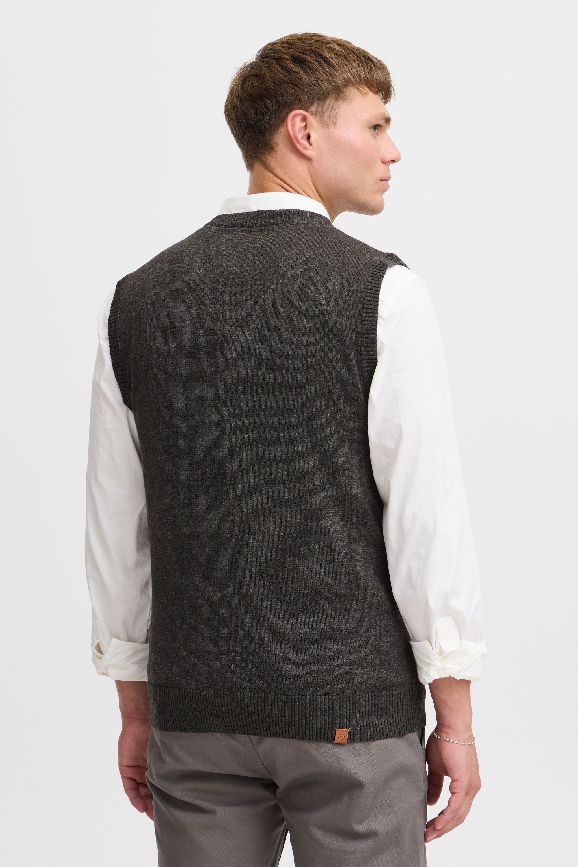 Blend Pullunder BHLarsson Stilvoller Pullunder mit V-Ausschnitt
