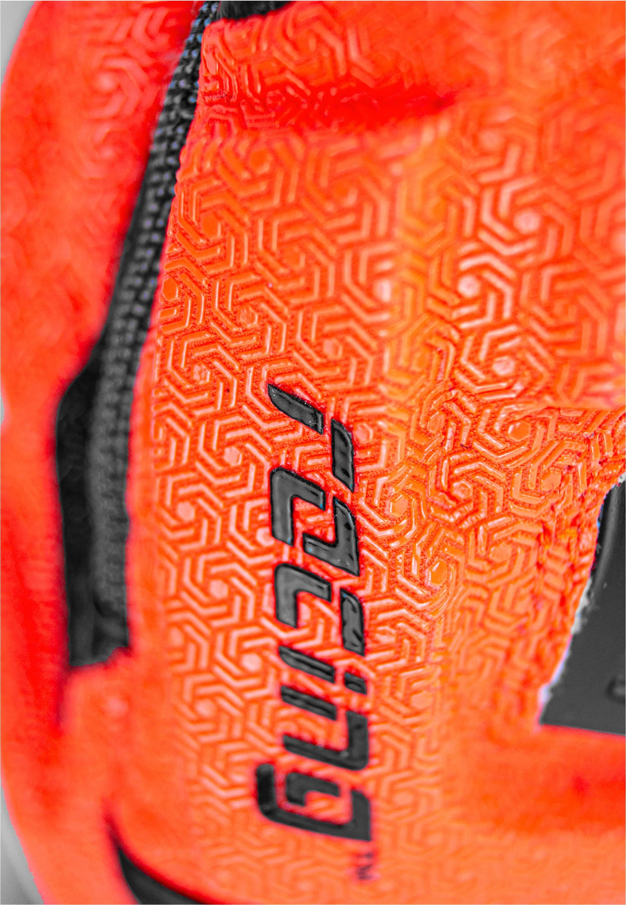 Reusch Fäustlinge Worldcup Warrior mit eingearbeitetem Fingerfutter