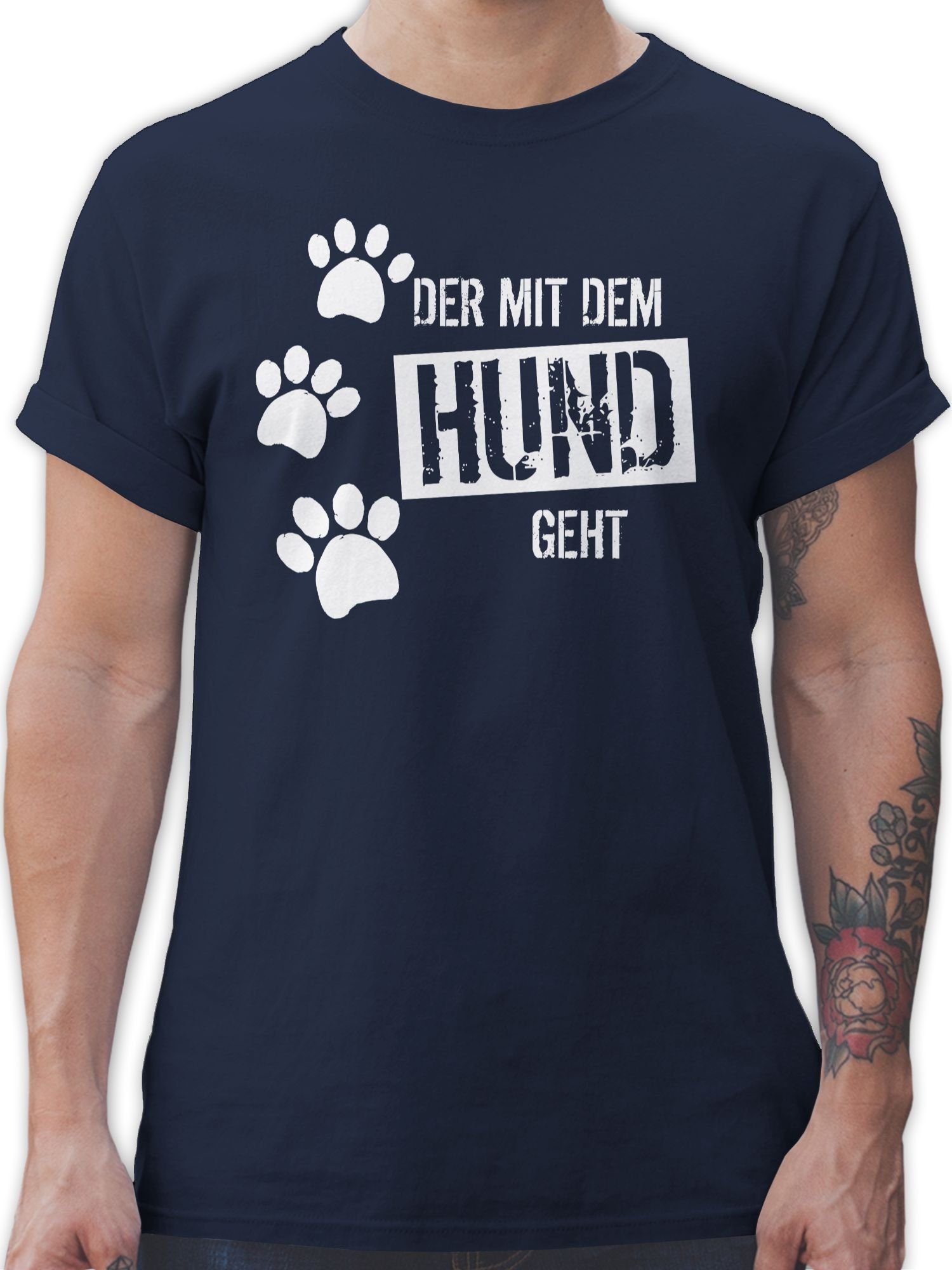 Shirtracer T-Shirt Der mit dem Hund geht Geschenk für Hundebesitzer 02 Navy Blau | T-Shirts