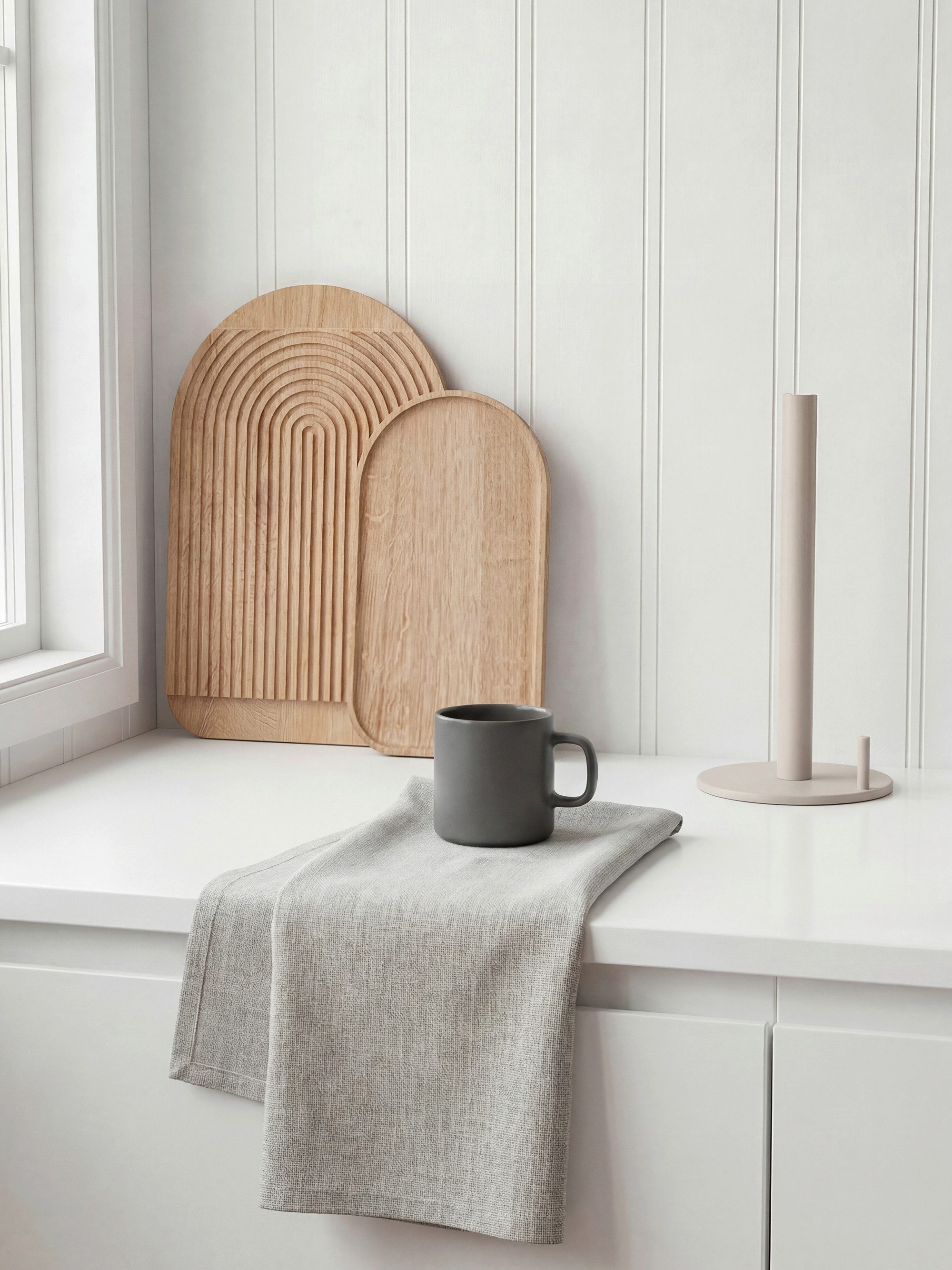 blomus Küchenrollenhalter -COLO- Küchenrollenhalter: Minimalistisches Design & rutschfeste Basis, Pulverbeschichtet, Rutschfest, Stahl, Minimalistisch, Hochwertig