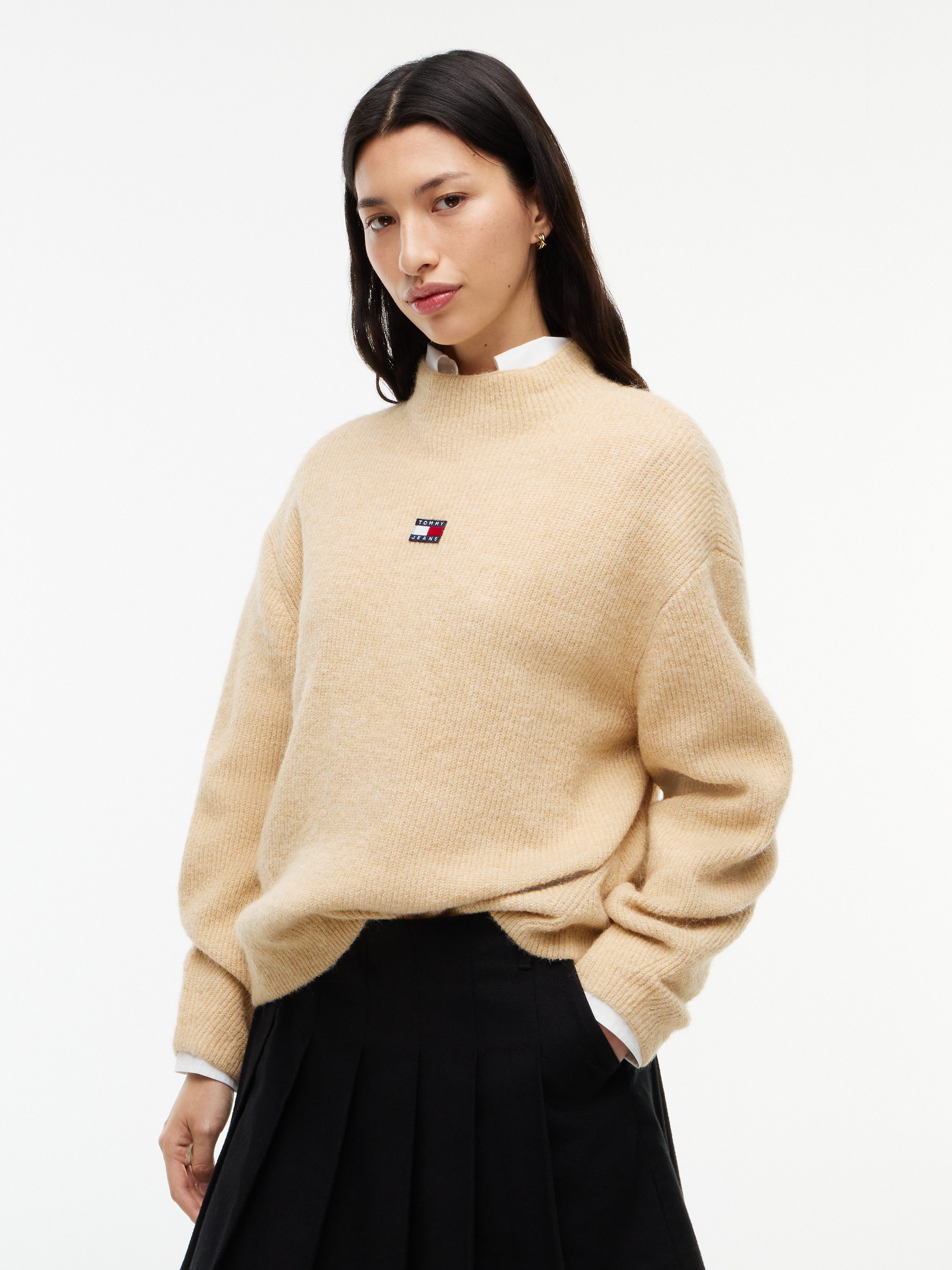Tommy Jeans Stehkragenpullover TJW MOCKNECK BADGE SWEATER EXT Materialmix
