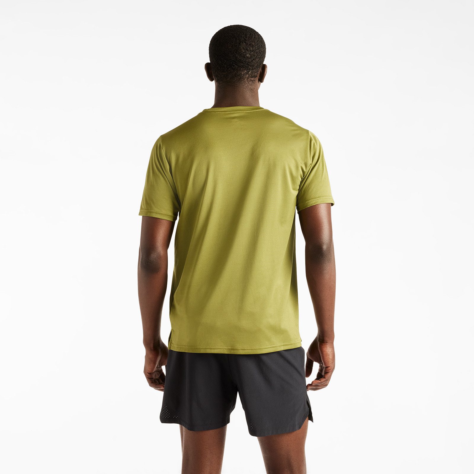 New Balance Laufshirt Sport Essentials T-Shirt Mens TOP-36319 Kurzarm-Design, mit Rundhalsausschnitt, atmungsaktiv, aus Polyester