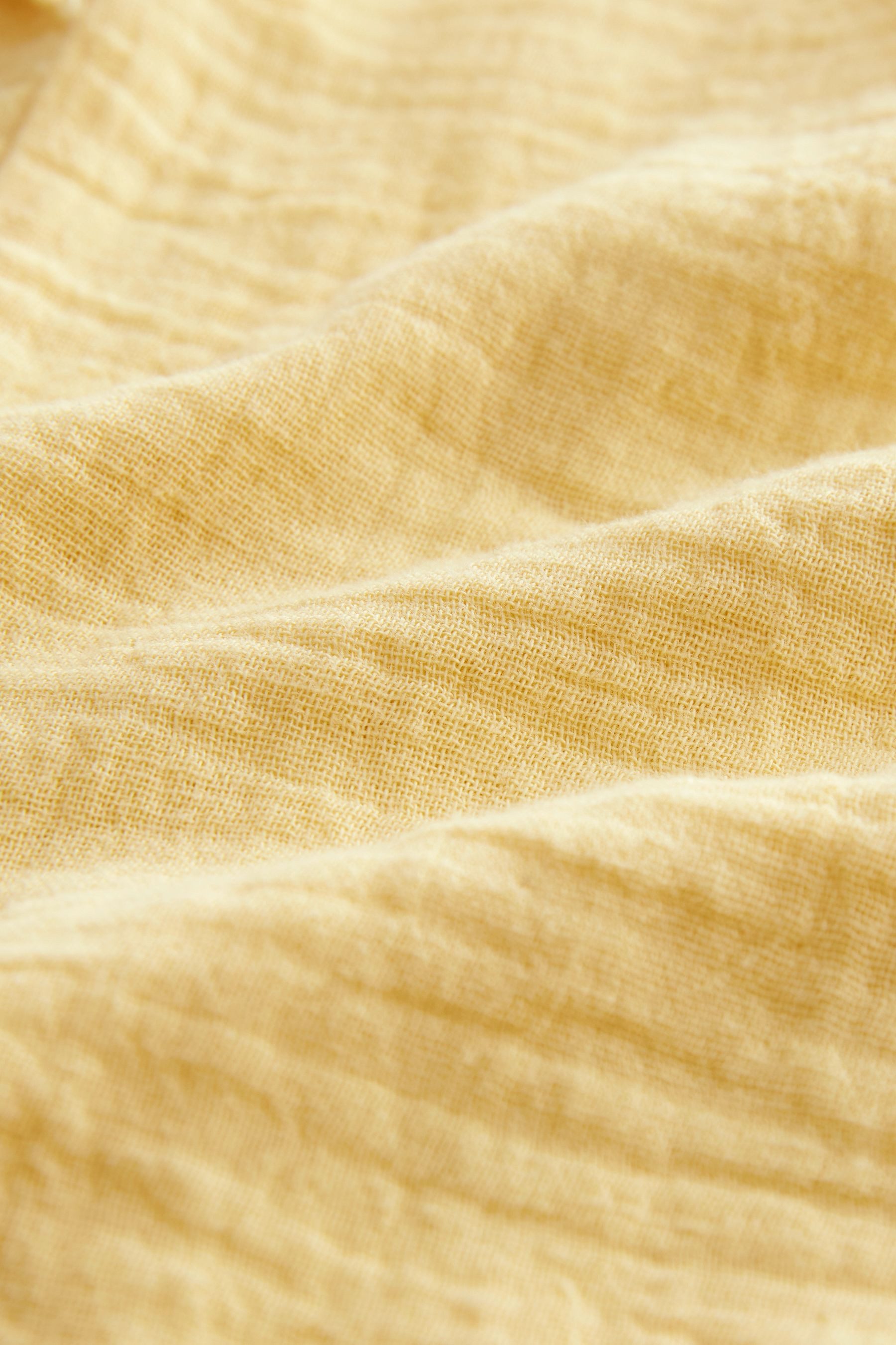 LAURA ASHLEY Blusenshirt Laura Ashley Top mit Rüschenärmeln und Spitze (1-tlg)