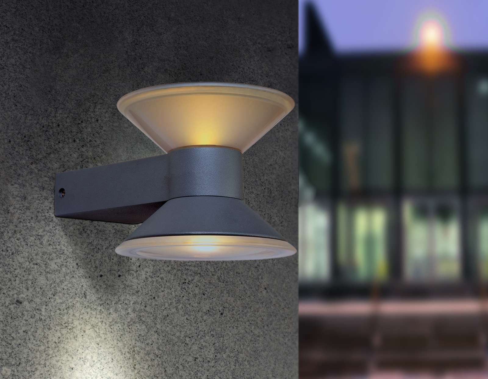 Licht-Erlebnisse Außen-Wandleuchte CONE, LED fest integriert, Warmweiß, LED  Außenwandleuchte Anthrazit Terrasse Garten 1400 K 270 lm Aluminium, Lutec  Cone Wandlampe Aussenlampe Aussenleuchte LED Anthrazit 1877 S Gr