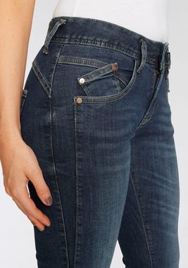 Herrlicher Slim-fit-Jeans GINA RECYCLED DENIM mit seitlichem Keileinsatz