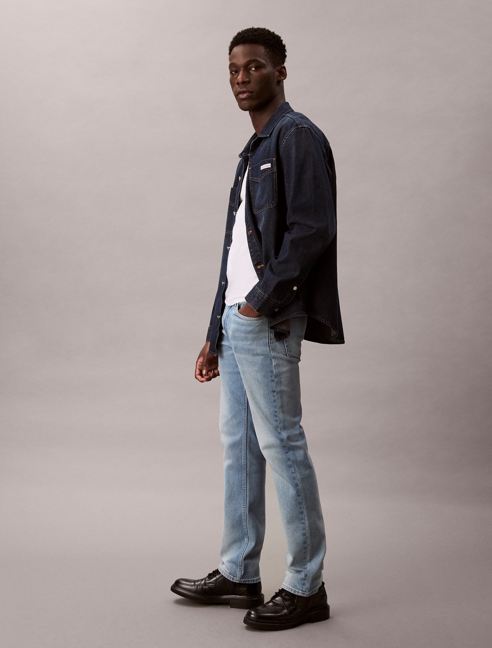 Calvin Klein Jeans Slim-fit-Jeans used washed, Slim Straight Fit, Logopatch am Bund – Bild 5 von 5