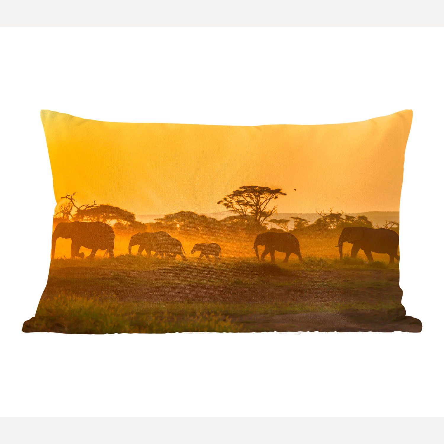 MuchoWow Dekokissen Elefantenherde bei Sonnenaufgang, Wohzimmer Dekoration, Dekokissen Zierkissen, Füllung, Schlafzimmer mit