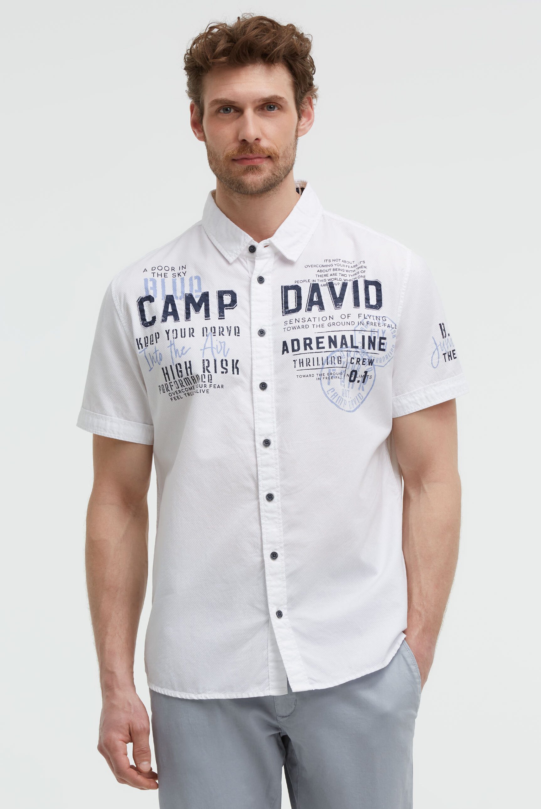 CAMP DAVID Kurzarmhemd mit Kentkragen