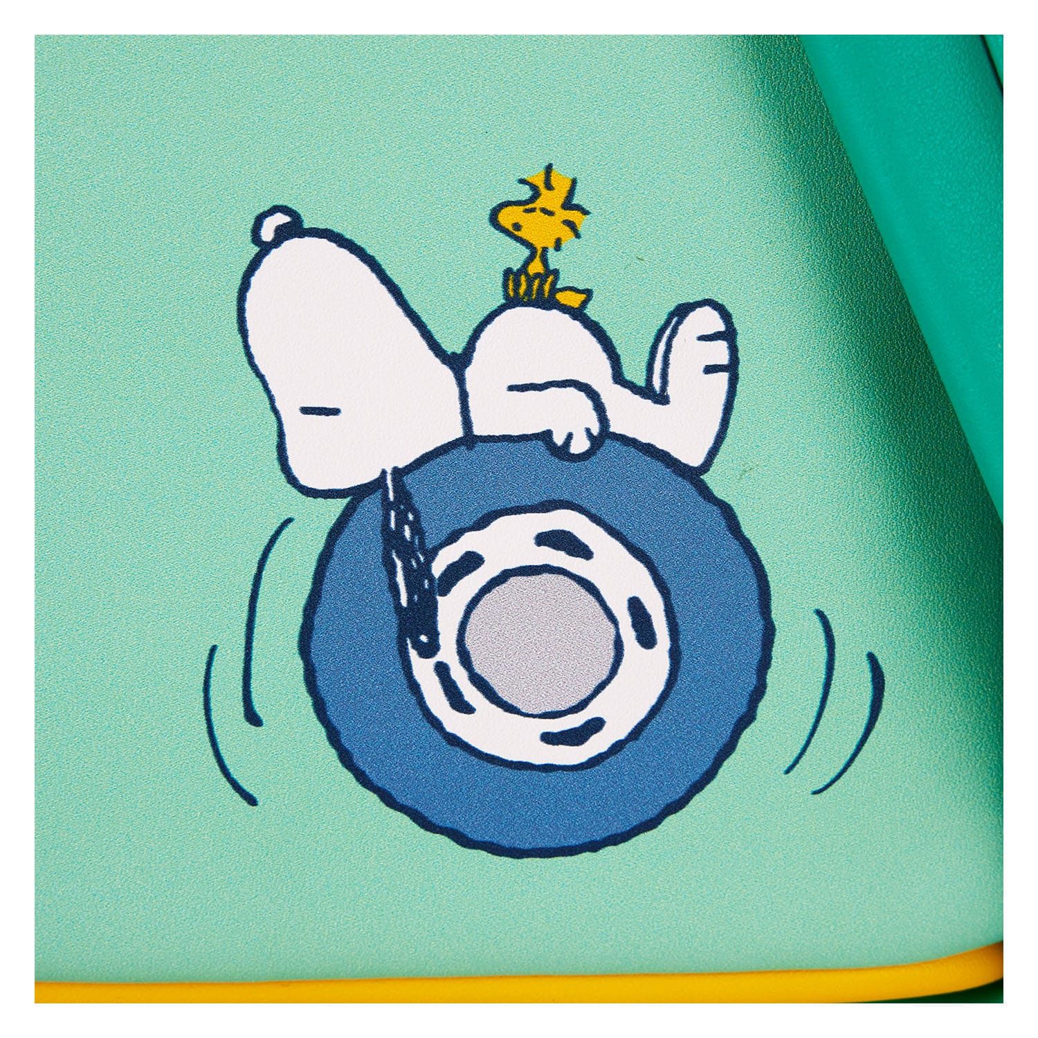 Loungefly Minirucksack Peanuts by Loungefly Mini Rucksack Snoopy Road Trip (1-tlg), hochwertig und detailliert