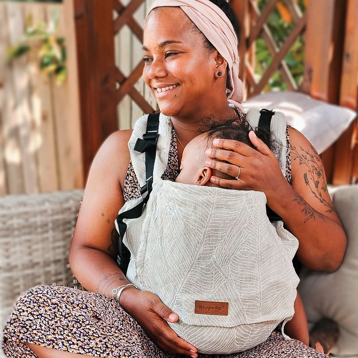 Hoppediz Babytrage Buckle Toddler, - die Trage für Kleinkinder - geeignet ab 9 Monaten – Bild 5 von 5