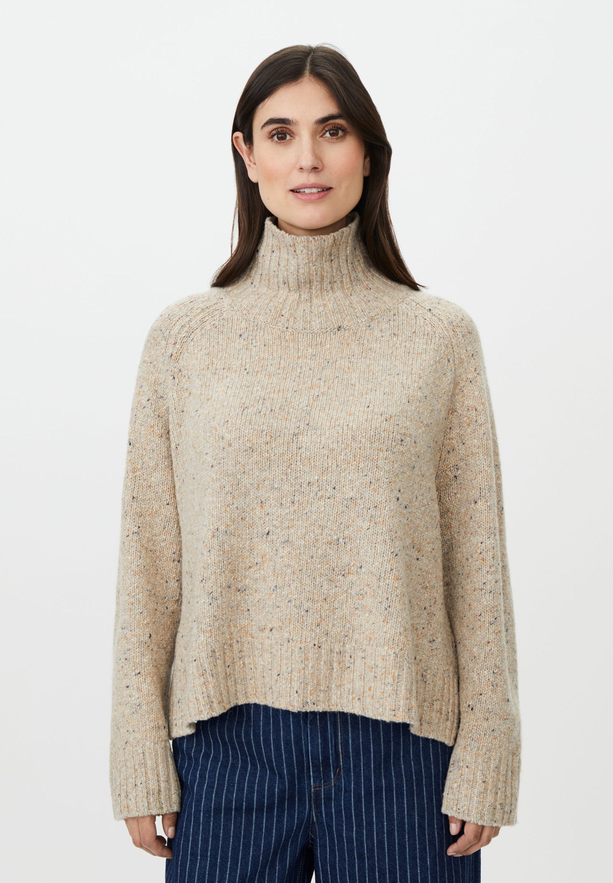 Masai Strickpullover MaFenoria klassischen Schnitt mit hohem Kragen und langen Ärmeln