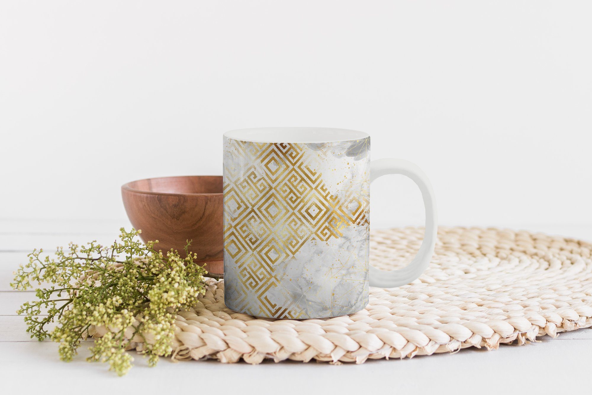 Geschenk Gold - Marmor Muster Geometrie, - Teetasse, Kaffeetassen, - Tasse Becher, Teetasse, Keramik, MuchoWow