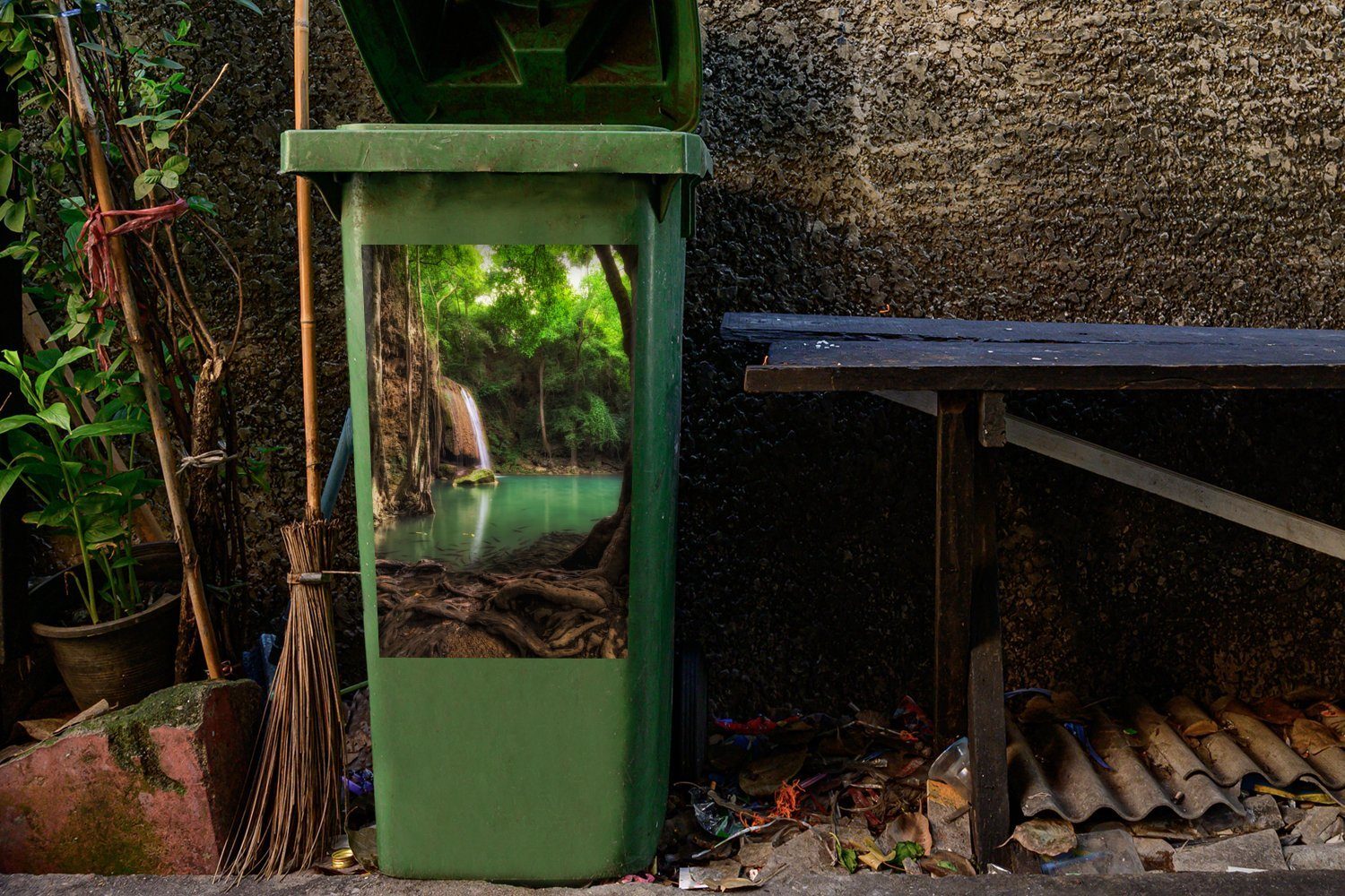 (1 thailändischen Mülleimer-aufkleber, Dunkle St), Farben Abfalbehälter Wasserfall Wandsticker MuchoWow rund Mülltonne, im den Container, Sticker, um