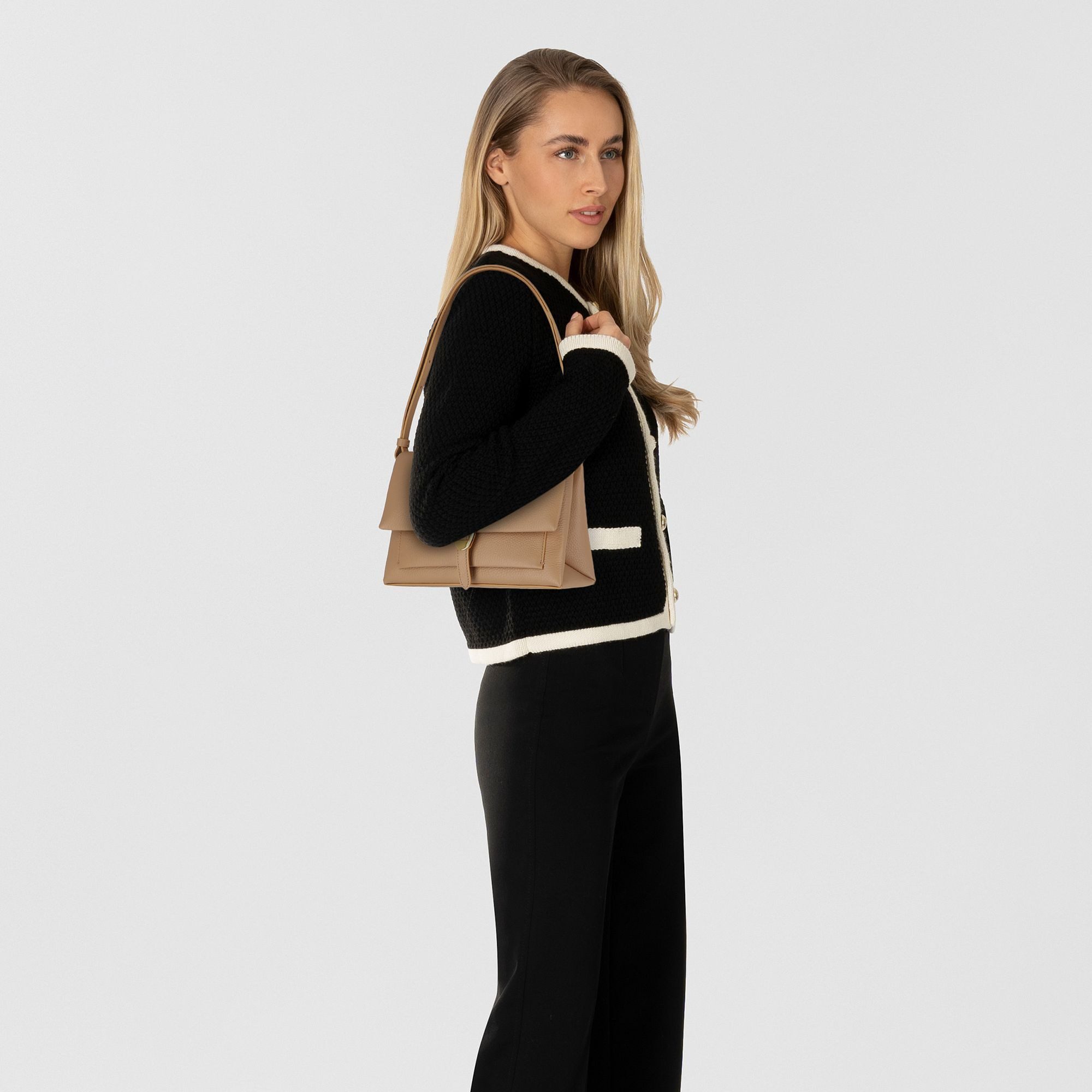 COCCINELLE Schultertasche Dorian, Leder