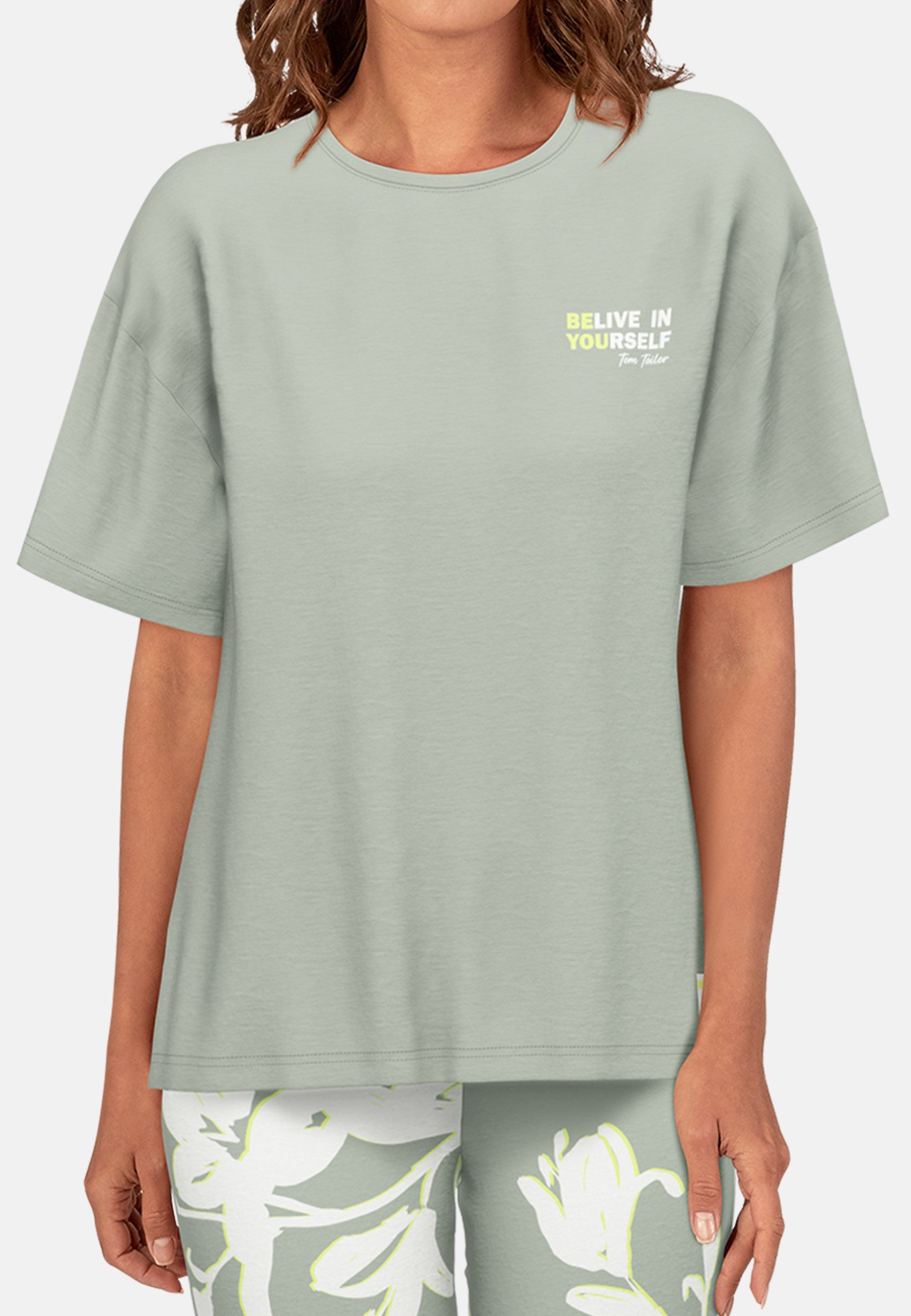 TOM TAILOR Capri-Pyjama Kenmare (2 tlg) mit Muster, Kurzarm, Rundhalsausschnitt, lange Hose, Viskosemix