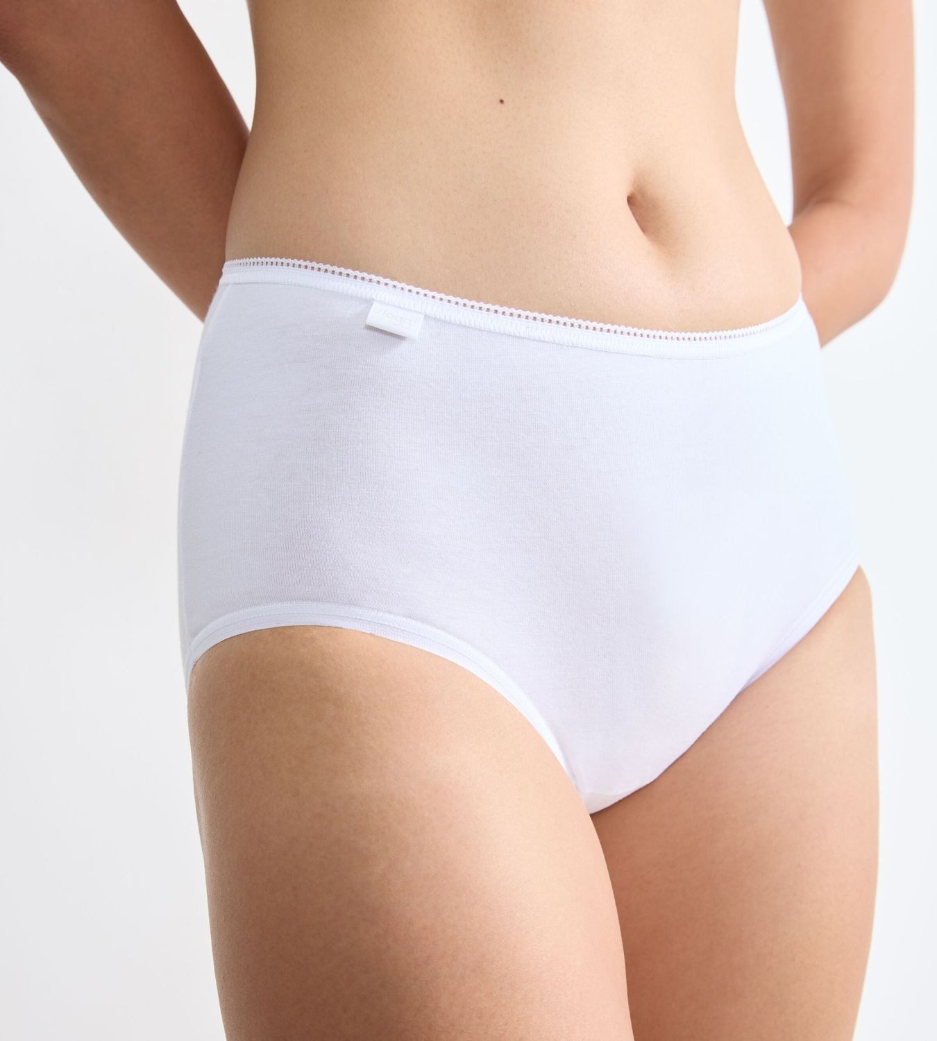 sloggi Slip 24/7 Cotton Midi Slips hüftiger Sitz, breite Seitenpartie, elastischer Bund