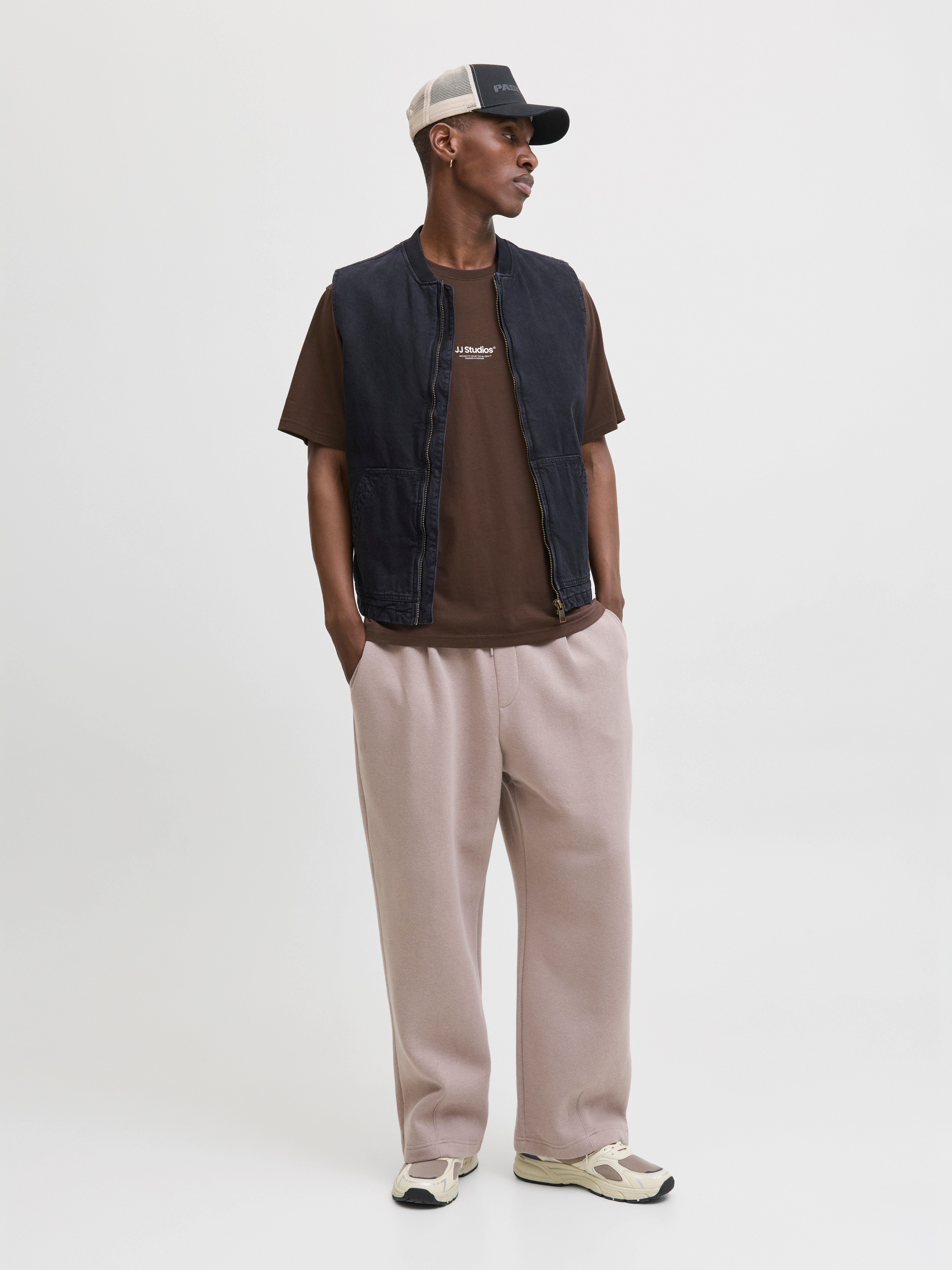 Jack & Jones T-Shirt JJESOHO TEE SS CREW NECK NOOS mit stylischen Print