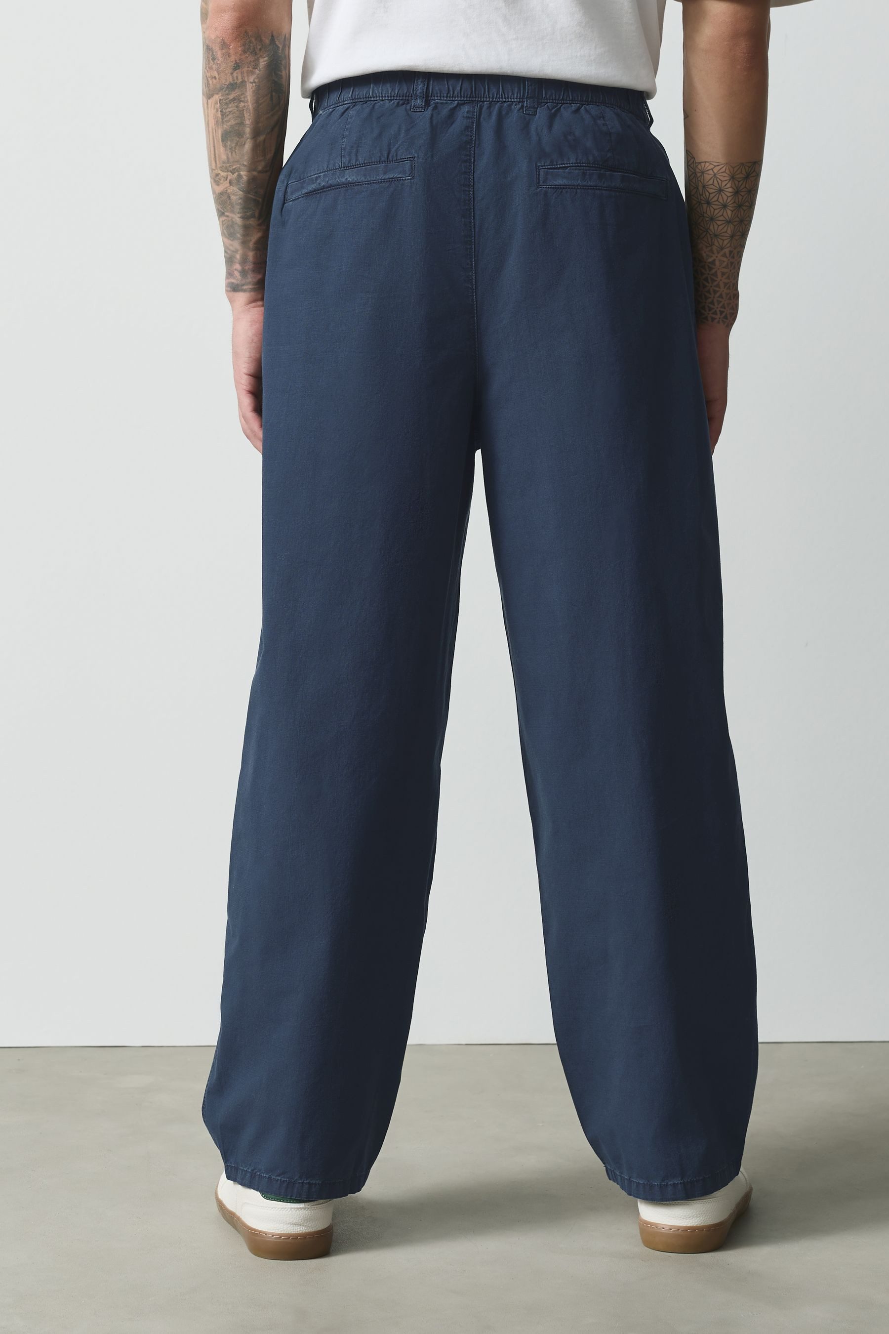 Next Bundfaltenhose Edit Baggy Fit Hose mit Bundfalten (1-tlg)