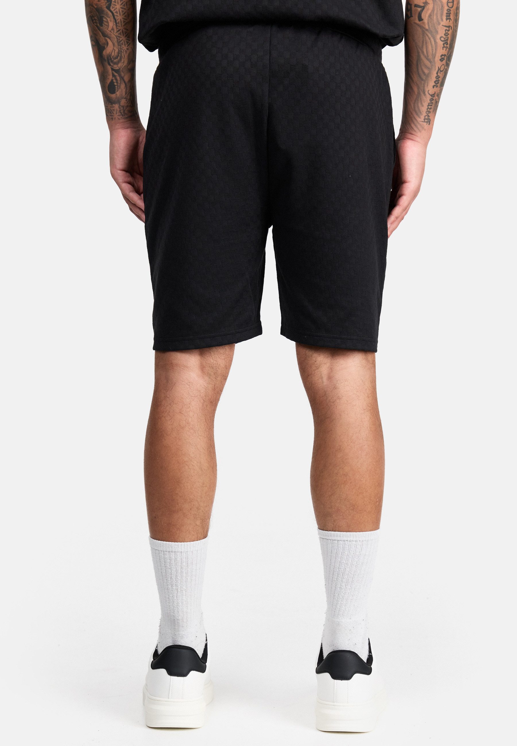 trueprodigy Shorts James Logostitching mit Schachbrettmuster