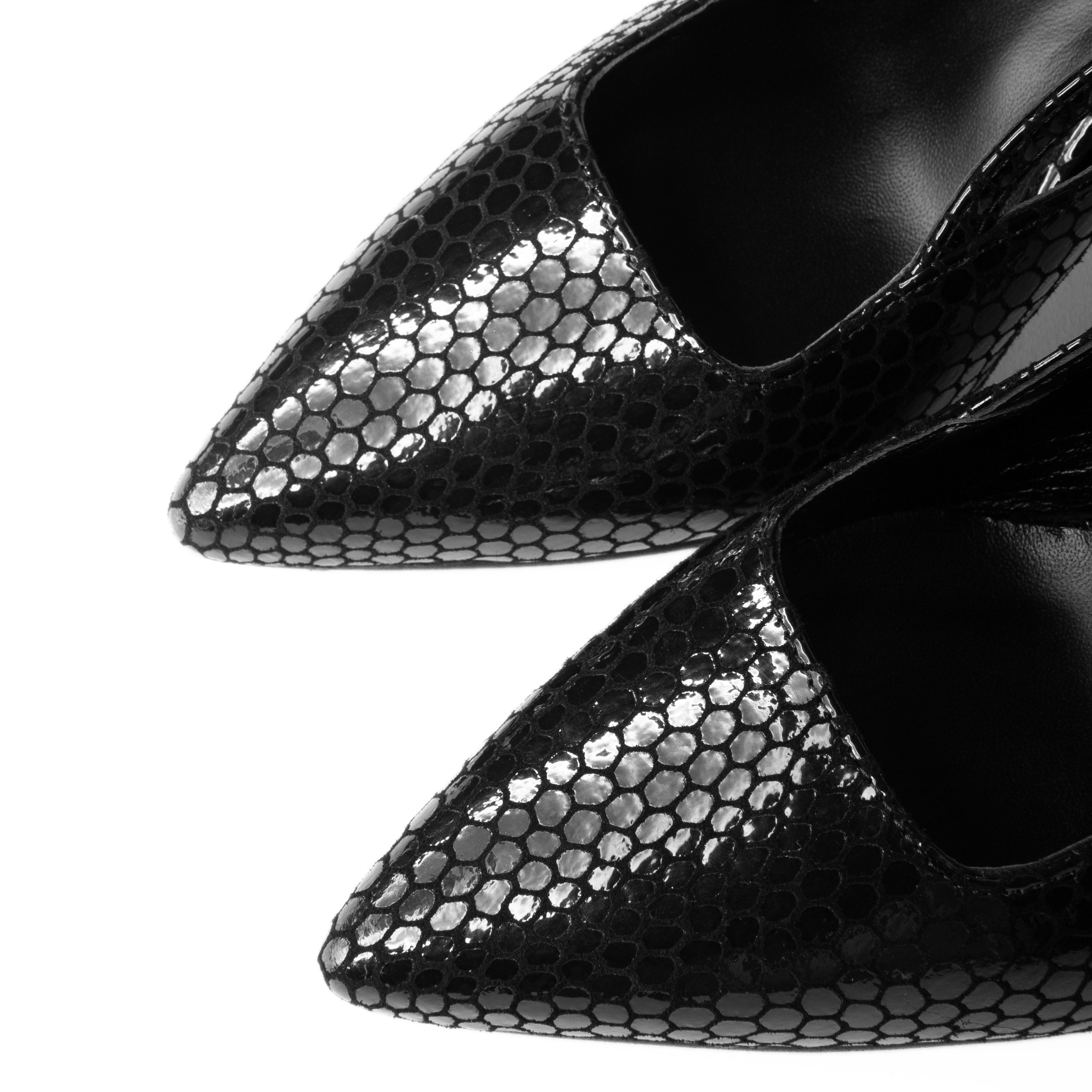 GosiaK. Alicia Slingpumps aus echtem Leder