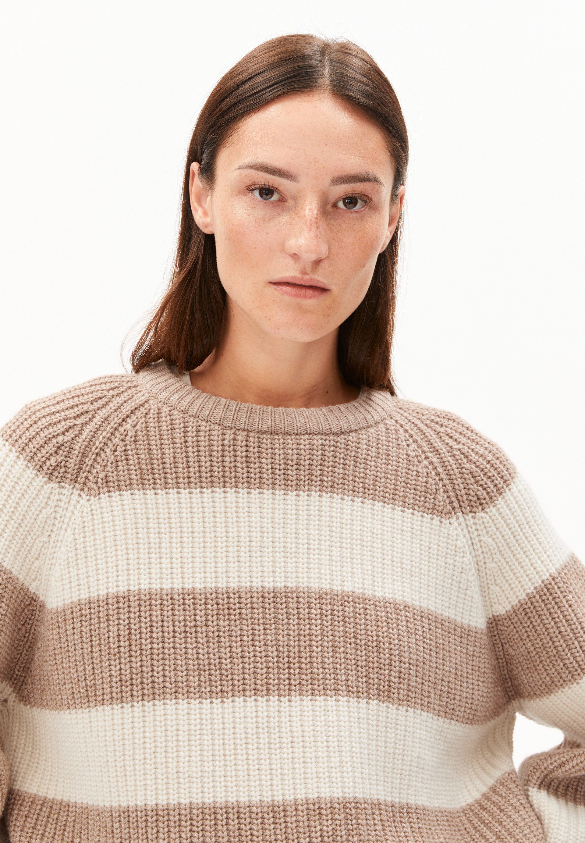 Armedangels Strickpullover KAAGI STRIPES Pullover aus Bio-Woll Mix Loose Fit