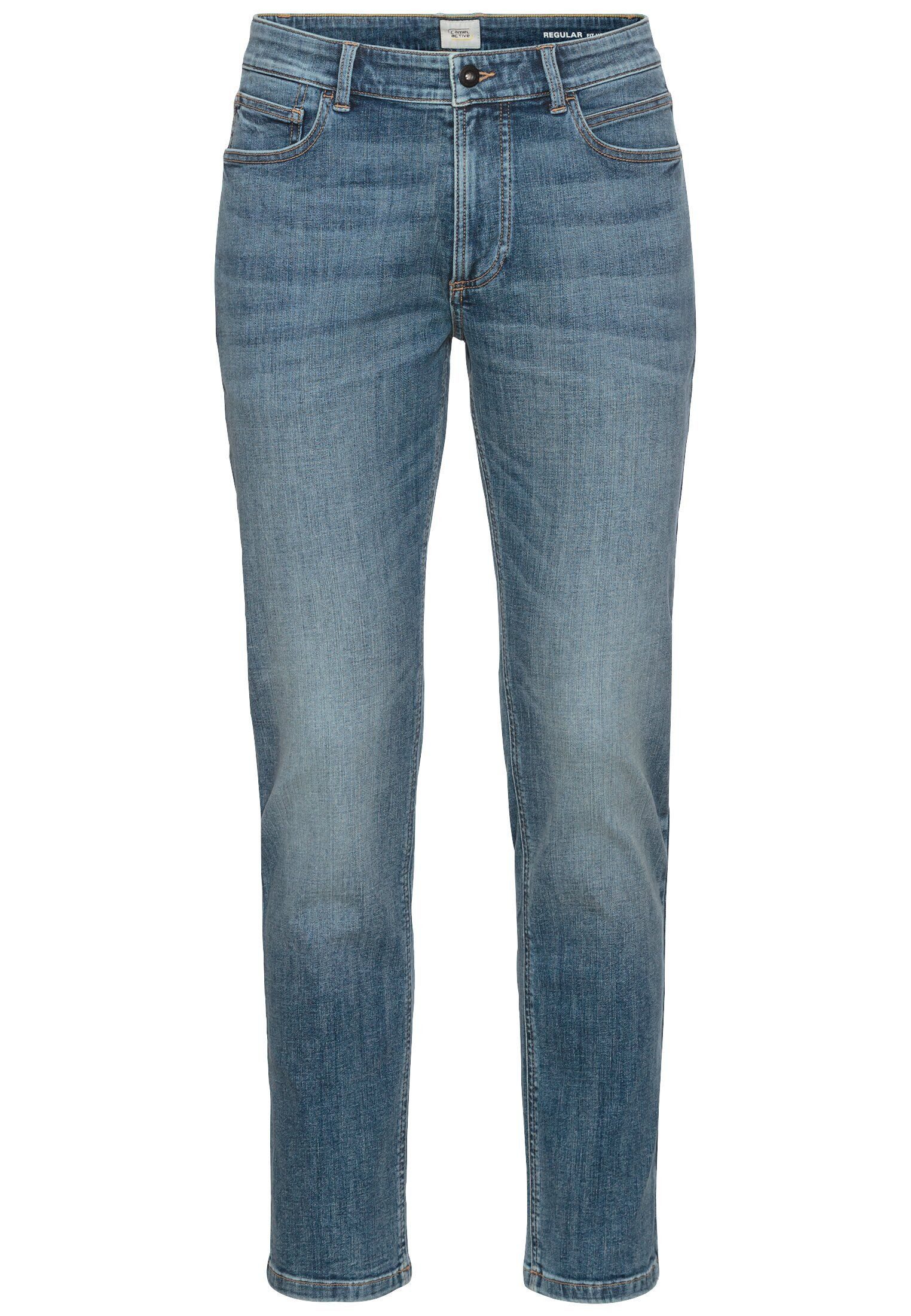 Chinos