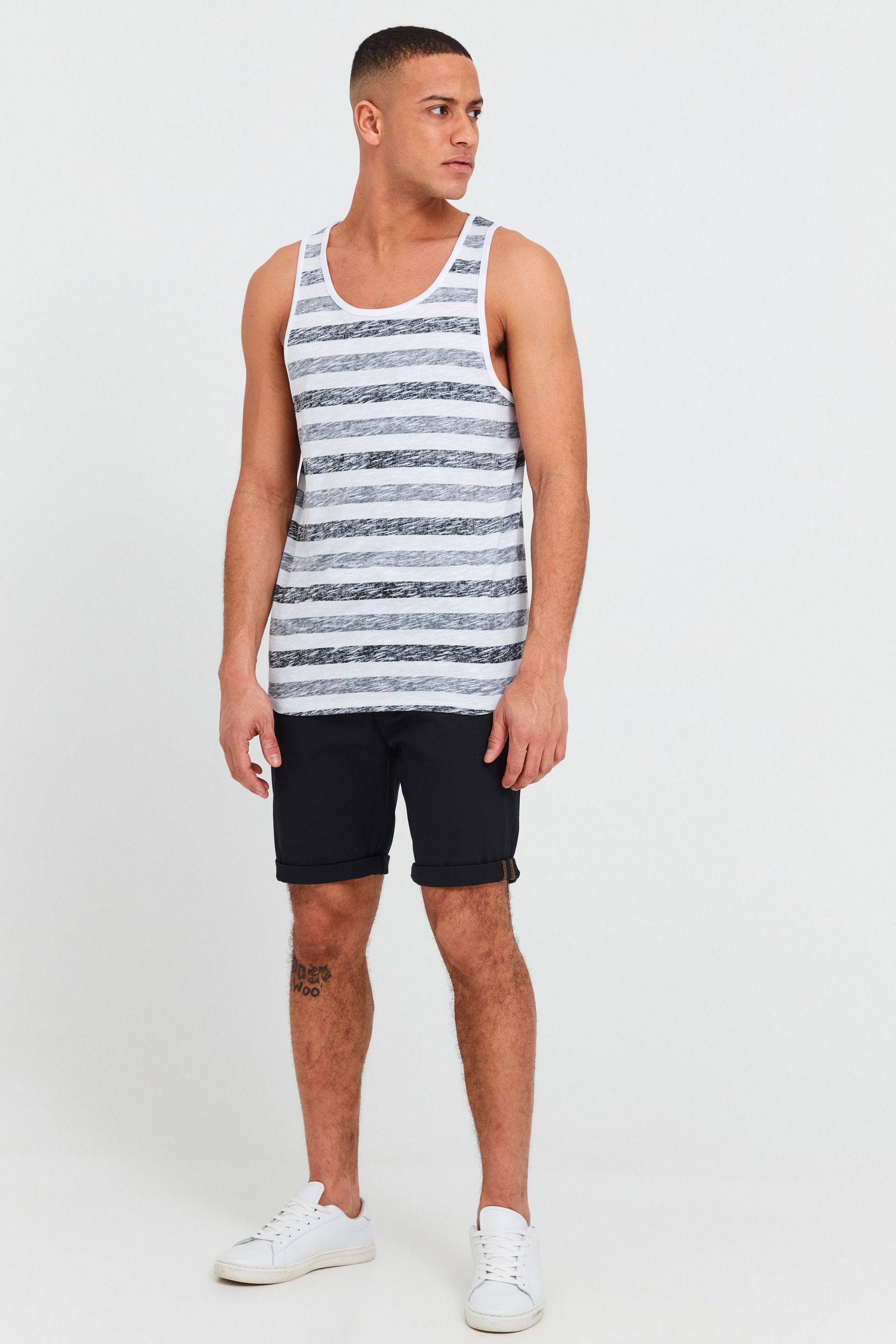!Solid Chinoshorts SDLaris Chino Shorts elastischem Bund und Kordeln