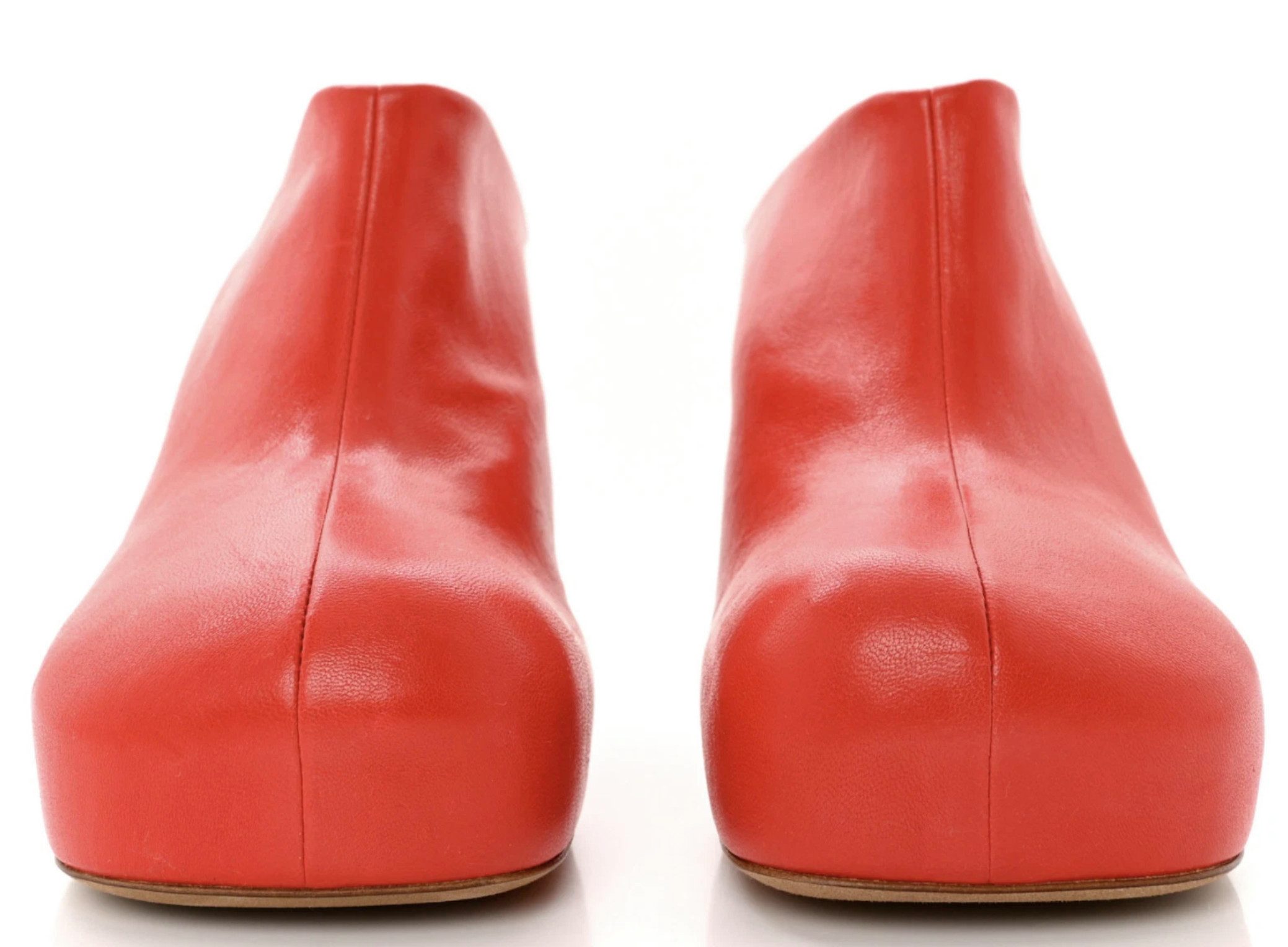 BOTTEGA VENETA Bv Bold Dot Heels Pumps Schuhe Mules traditionelles italienisches Handwerk mit moderner Formsprache