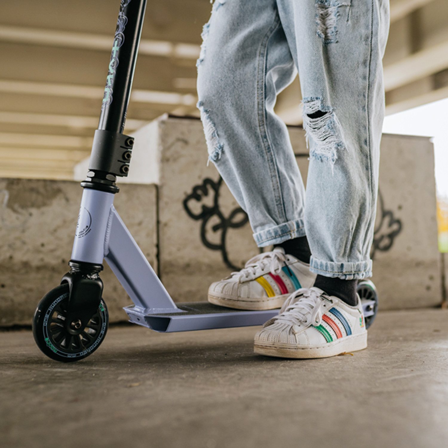 Movino Stuntscooter Stuntscooter MOVINO TYRO leicht 2,9 kg 100mm Rollen ABEC9