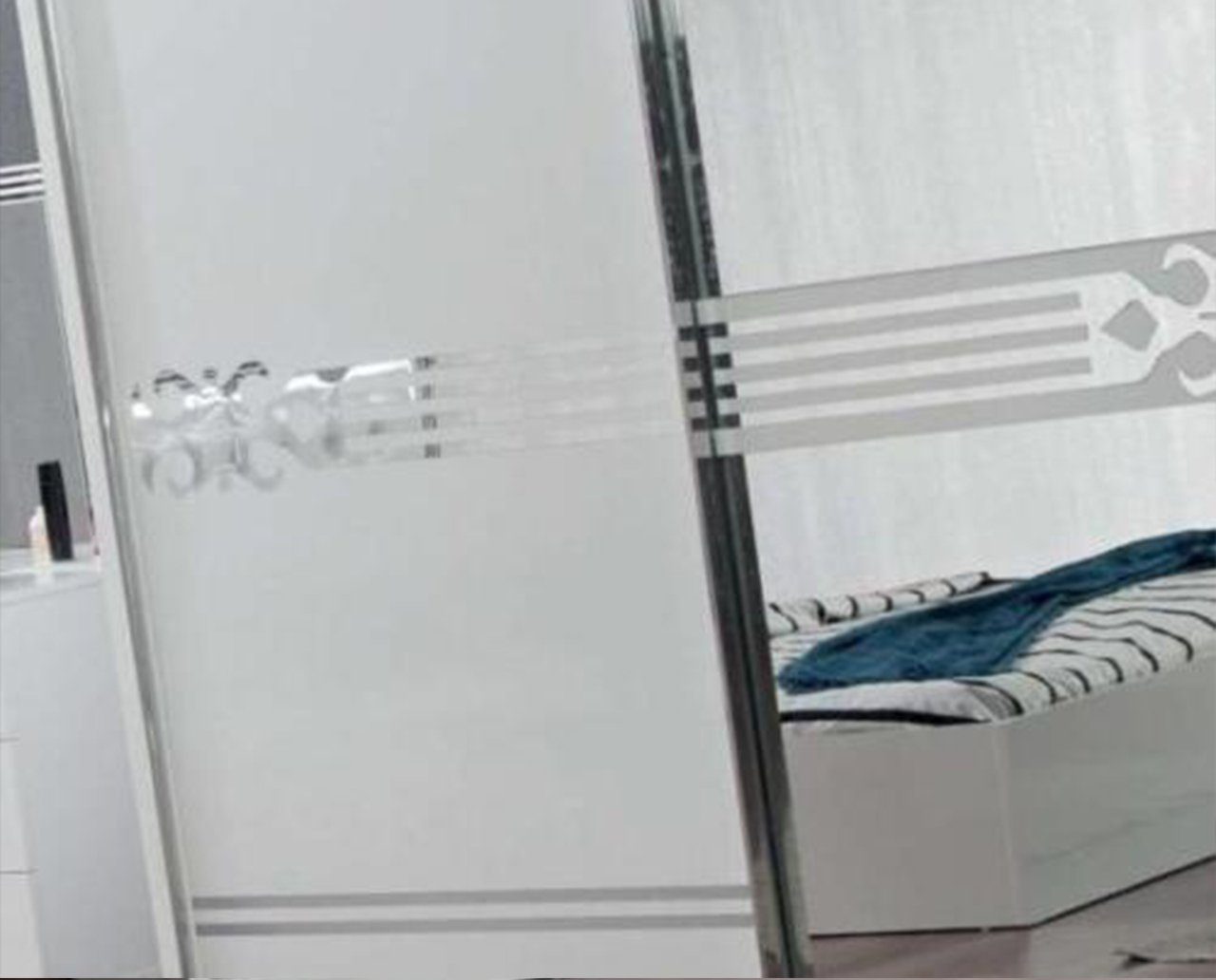 Kleiderschrank Set Bett Nachttische Europe + 2x 5tlg, Schlafzimmer-Set In Schlafzimmer JVmoebel Komplettes Made