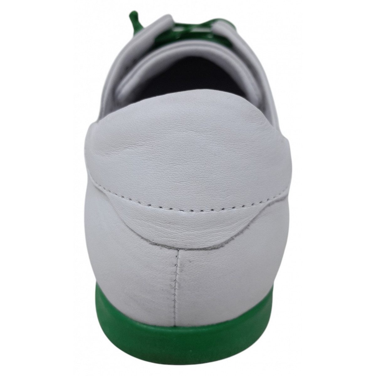 COSMOS Comfort Sneaker