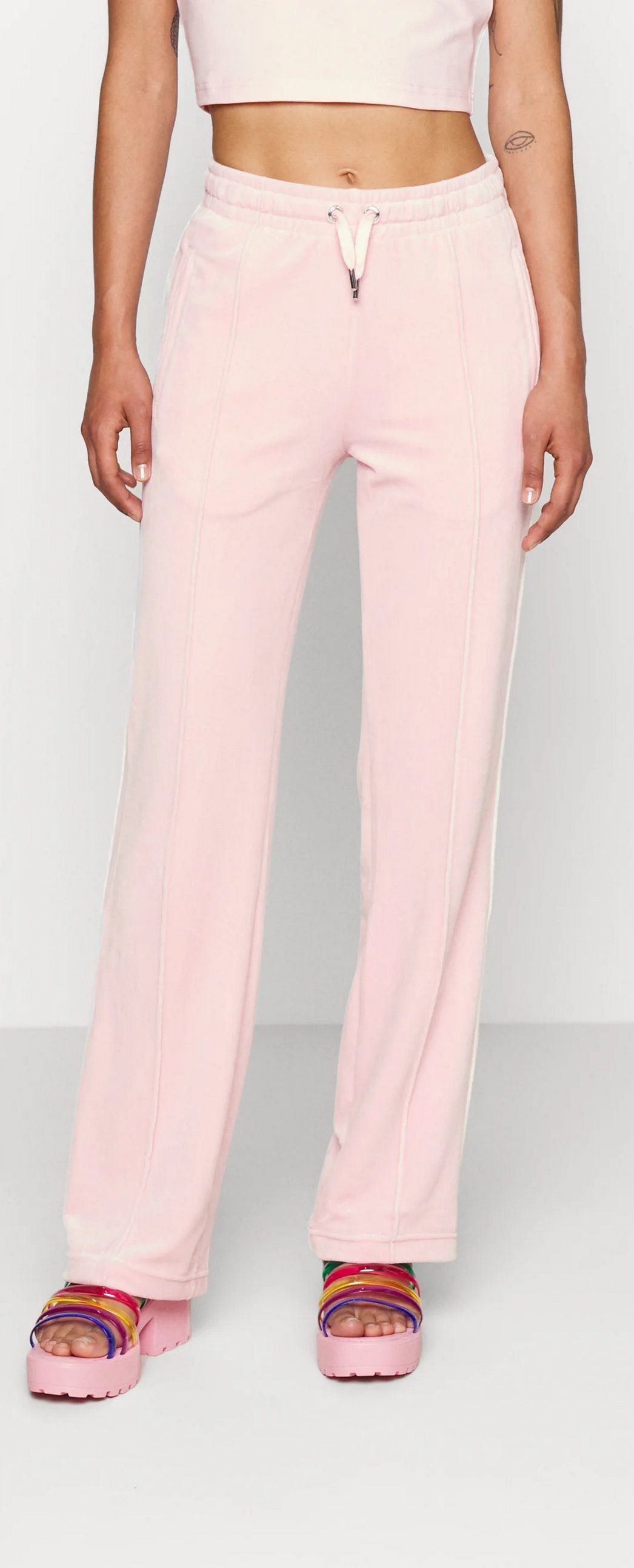 Juicy Couture Sporthose Contrast blossom Velour TIna Trackpant almond