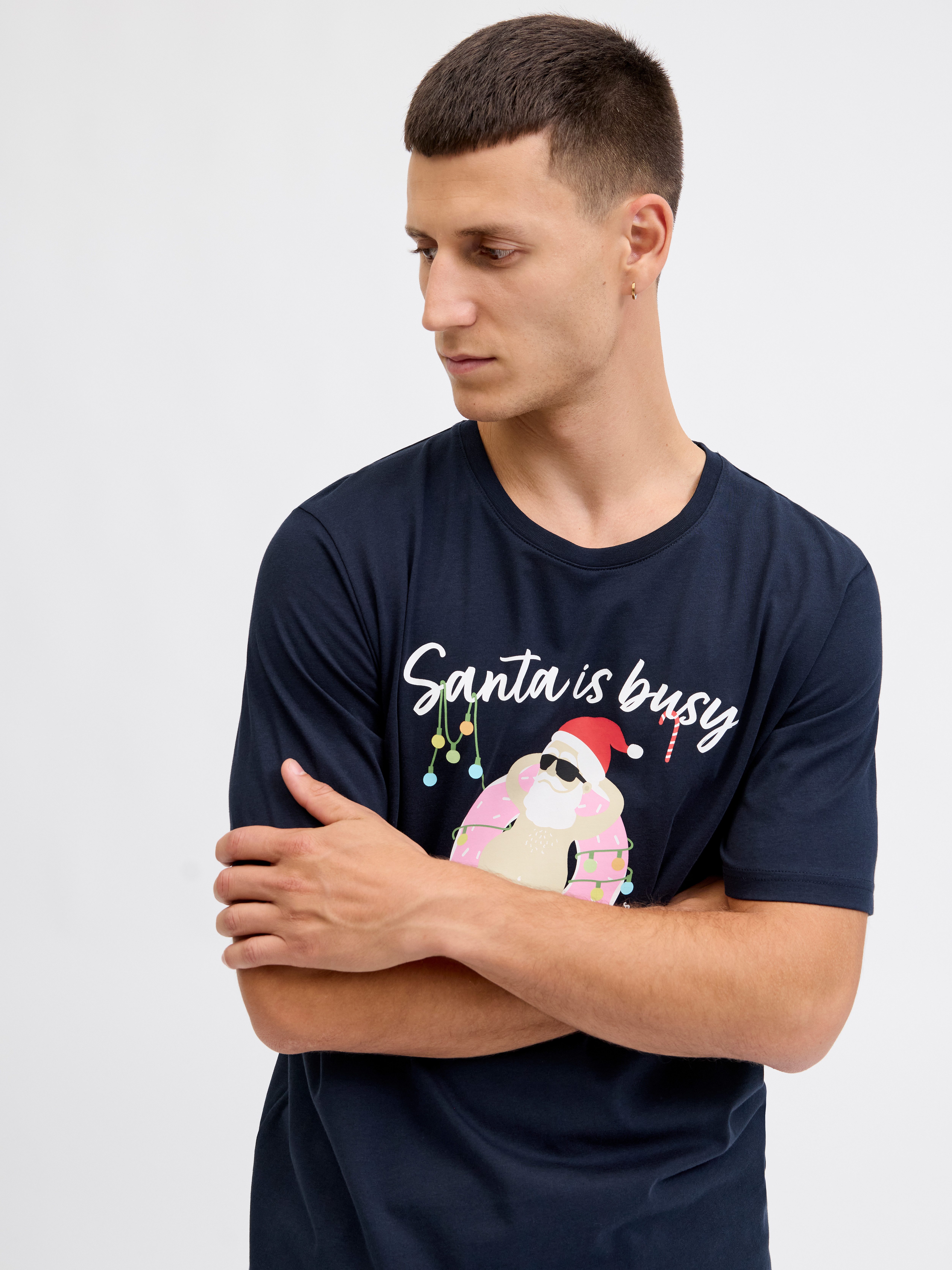 Jack & Jones Rundhalsshirt JJCHRISTMAS TEE SS CREW NECK XMAS mit weihnachtlichem Druck