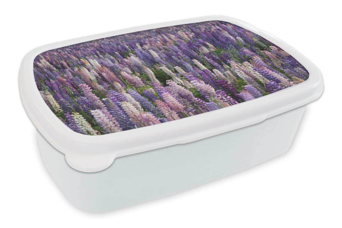MuchoWow Lunchbox Blumen - Lila - Lupine, Kunststoff, (2-tlg), Brotbox für Kinder und Erwachsene, Brotdose, für Jungs und Mädchen weiß