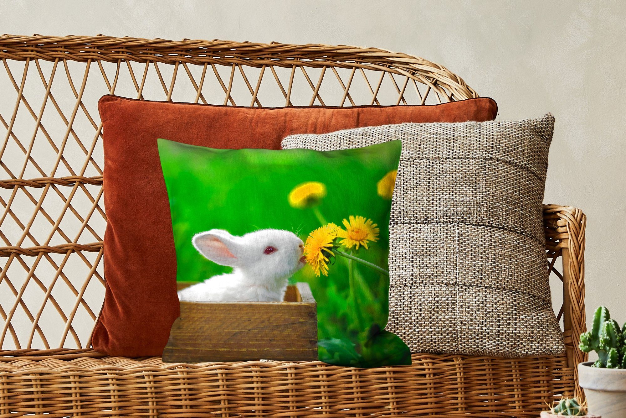 MuchoWow Dekokissen Kaninchen - - Schlafzimmer, für Deko, Sofakissen Zierkissen mit Wohzimmer, Füllung Löwenzahn Gras